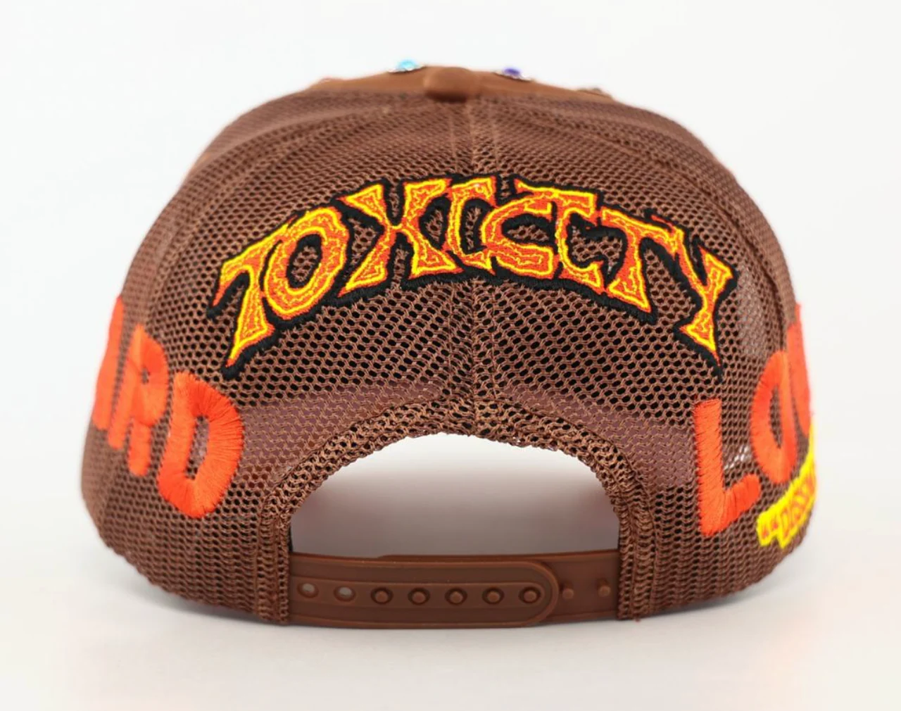 MOUR X TOXICITY "LOVE HARD" MESH TRUCKER (BROWN) - Image 5