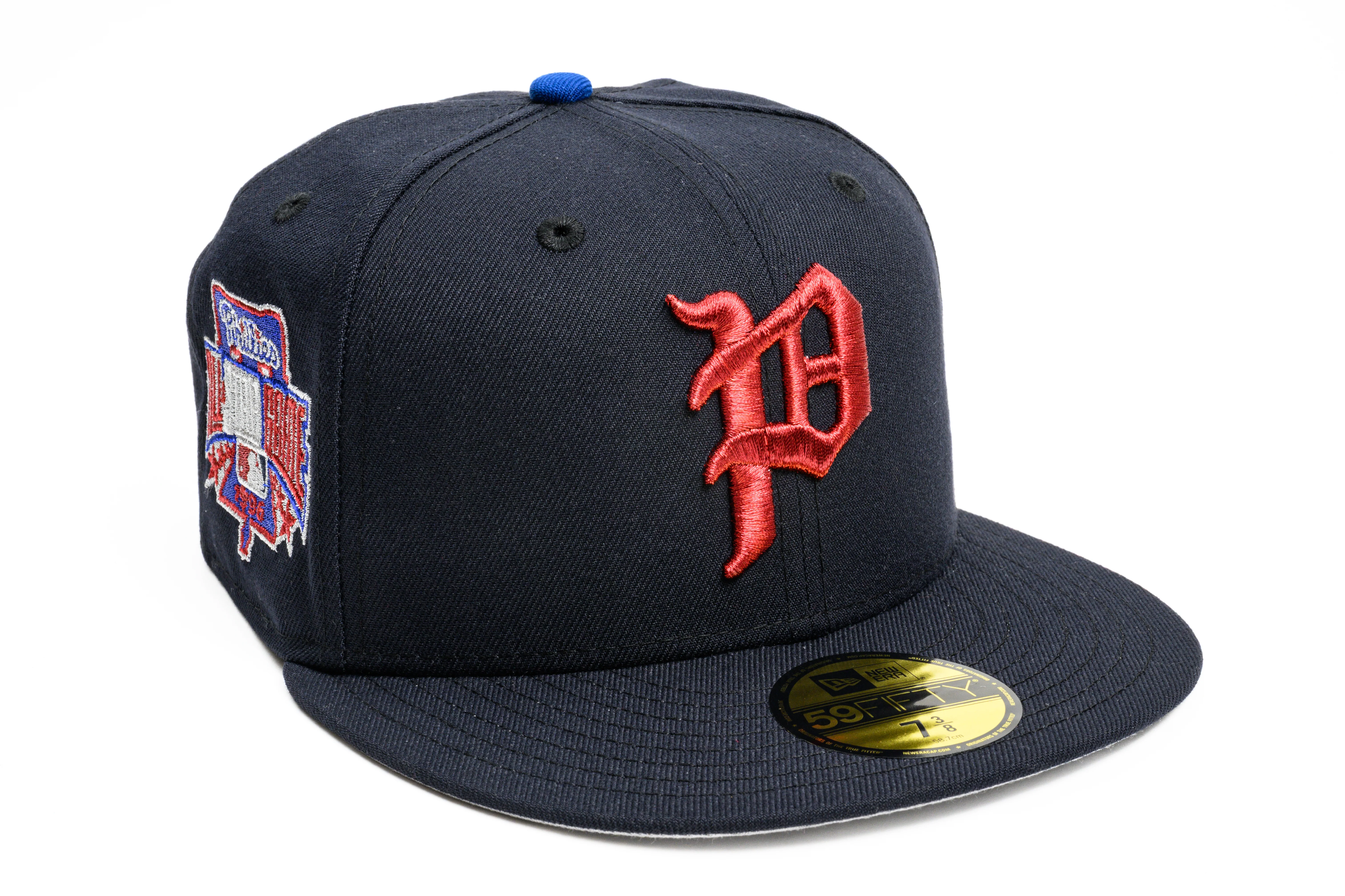 NEW ERA "48 LAWS” PHILADELPHIA PHILLIES FITTED HAT (NAVY/SONGBIRD BLUE)