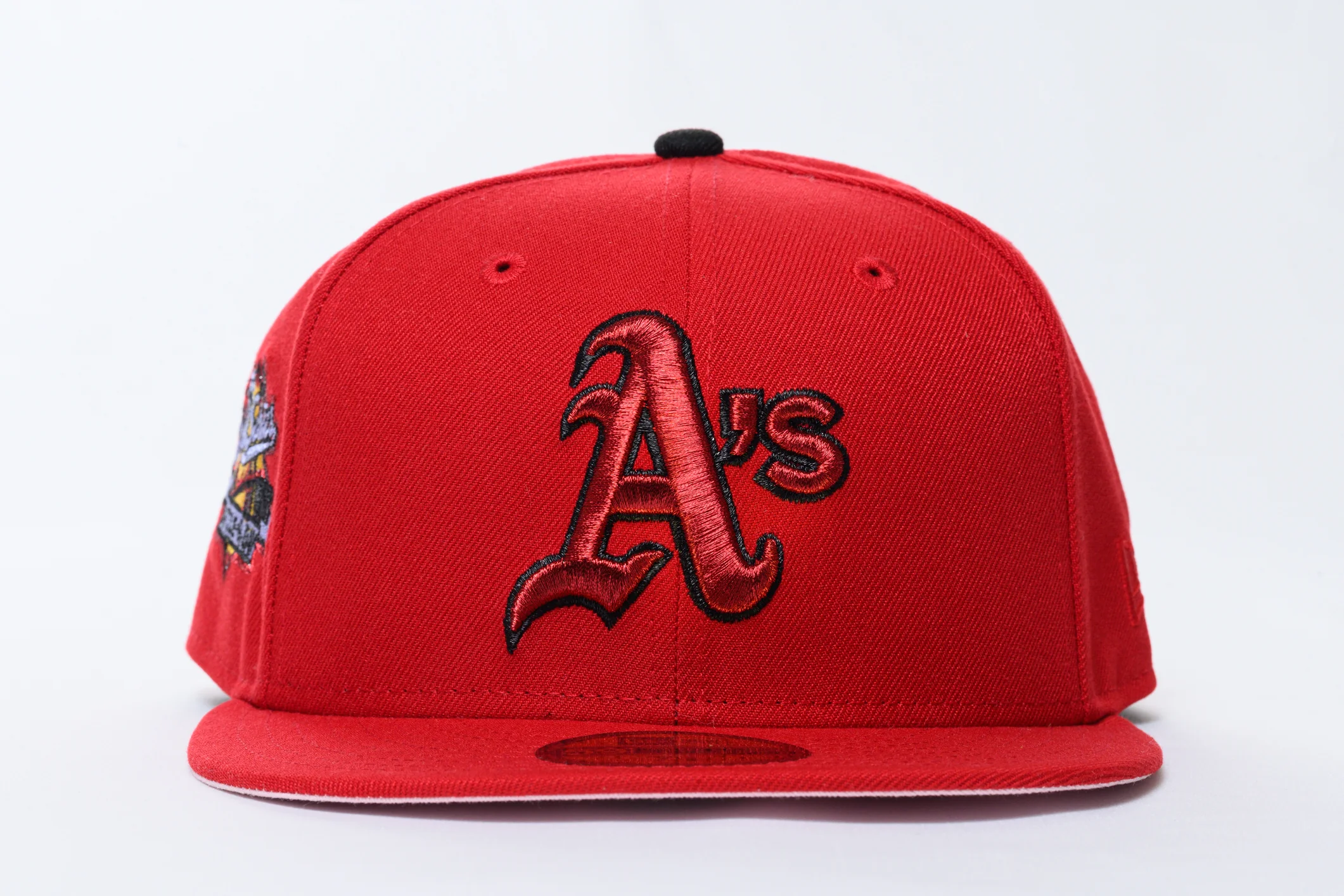 NEW ERA "831" OAKLAND A'S FITTED HAT (SCARLET/BLACK/PINK) - Image 6