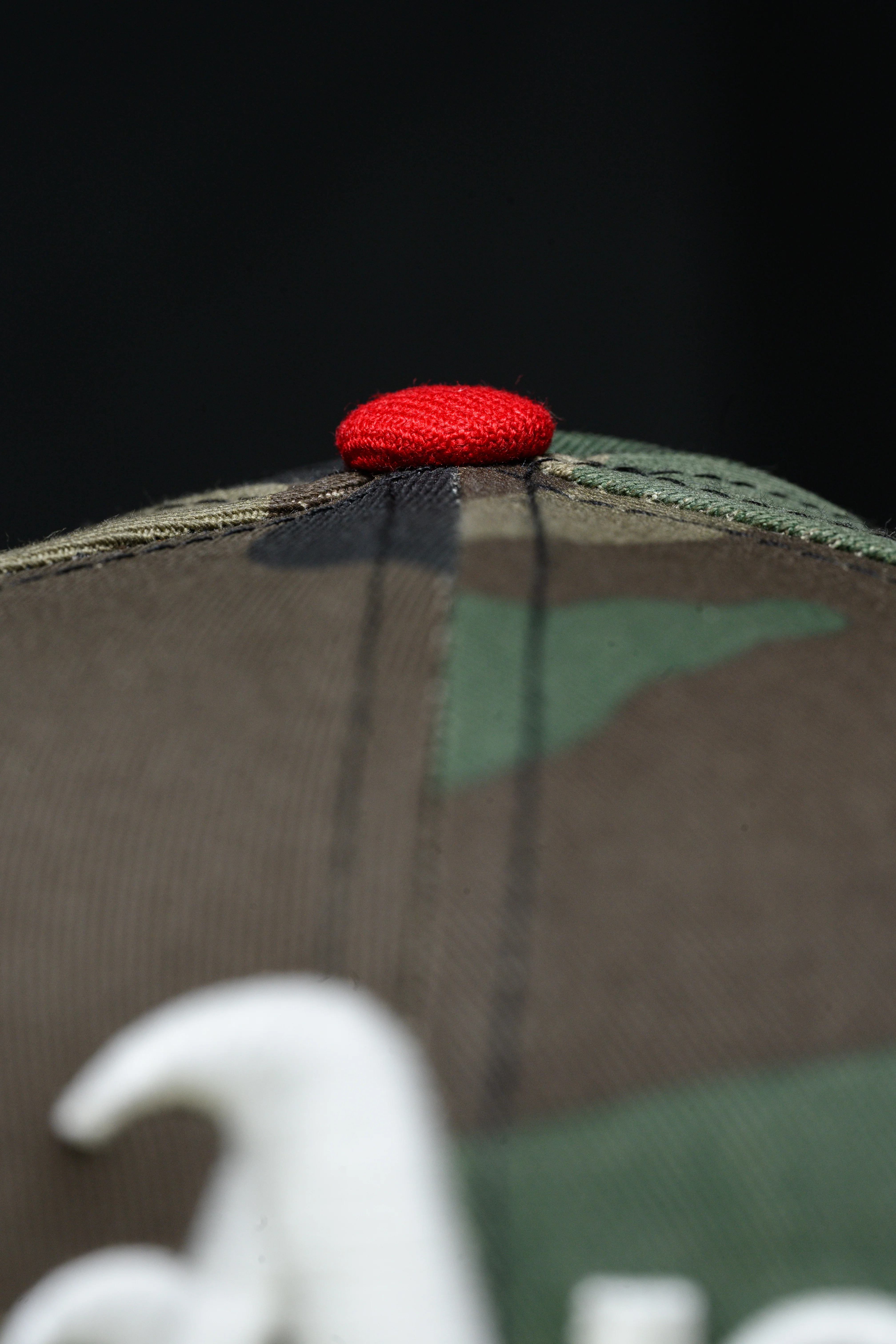 NEW ERA “AMERICAN NINJA" OAKLAND A'S FITTED HAT (WOODLAND CAMO) - Image 4