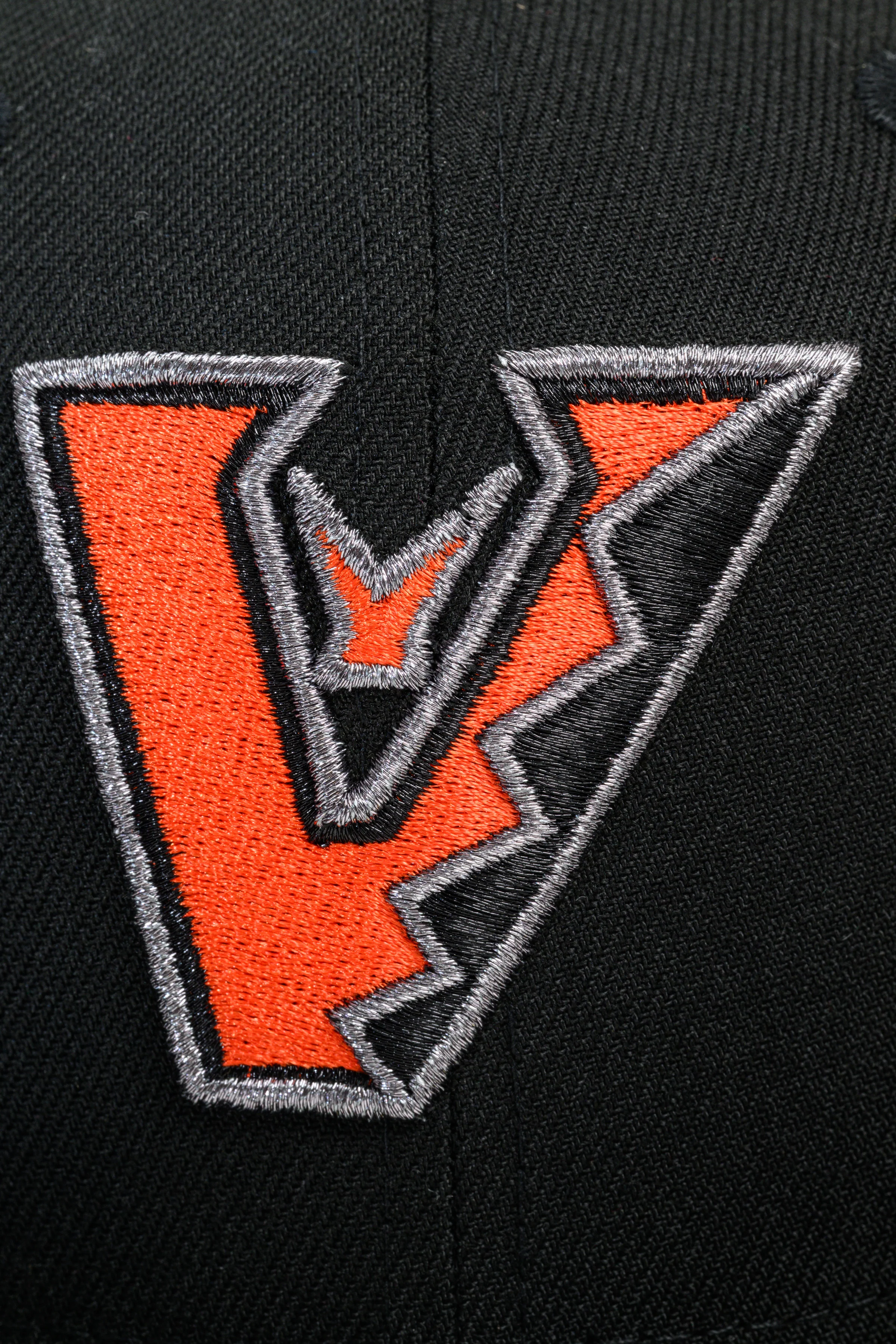 NEW ERA "ALONE" ARIZONA DIAMONDBACKS FITTED HAT (BLACK/ORANGE) - Image 2