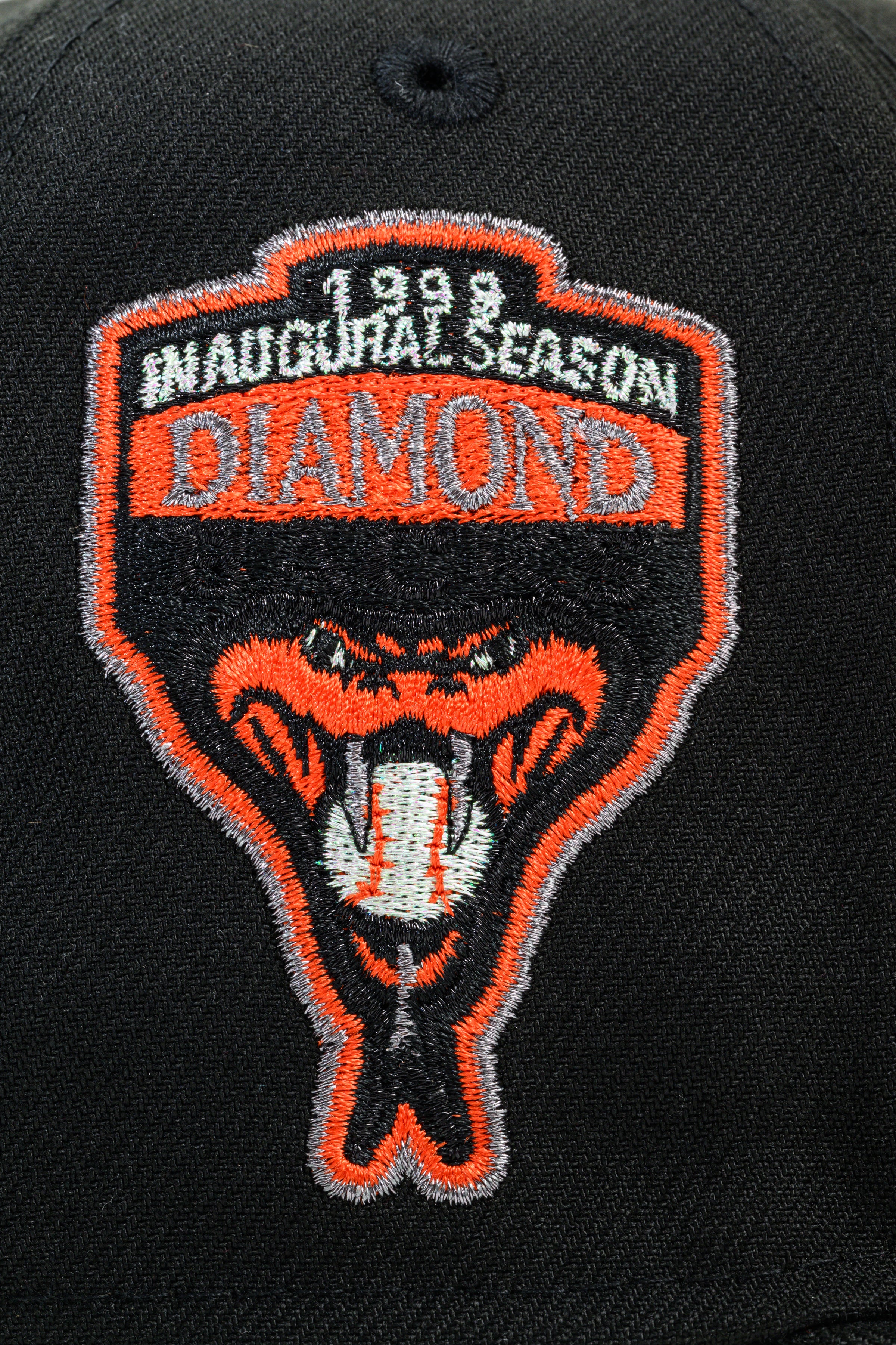 NEW ERA "ALONE" ARIZONA DIAMONDBACKS FITTED HAT (BLACK/ORANGE) - Image 4