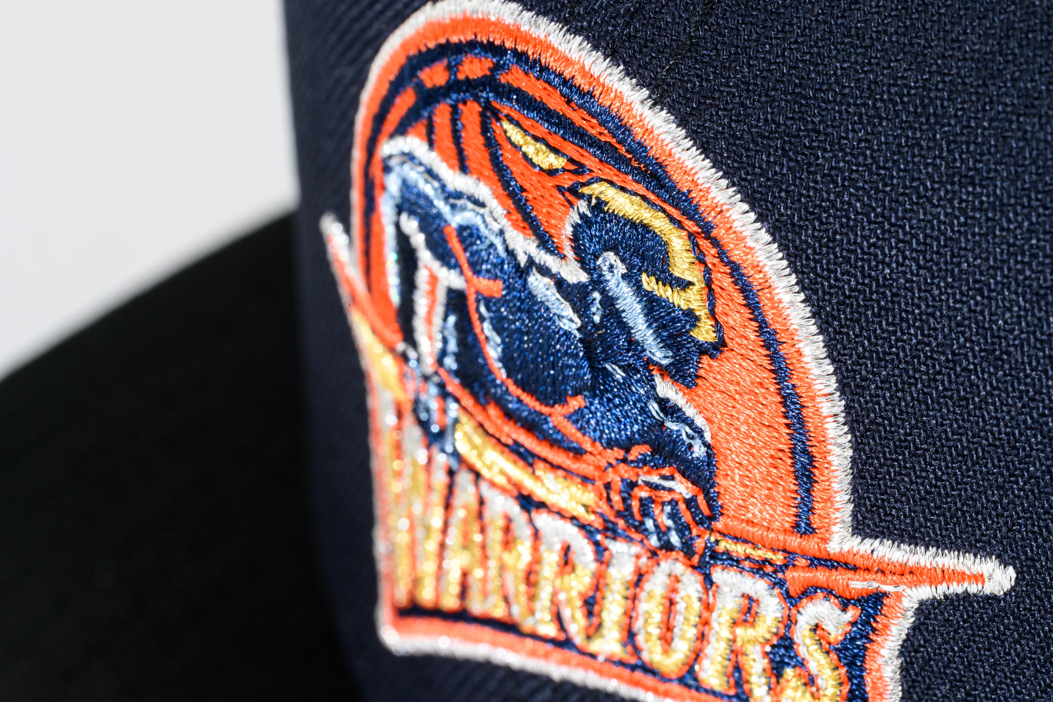 NEW ERA "ANTAWN” GOLDEN STATE WARRIORS FITTED HAT (NAVY/BLACK/ORANGE) - Image 13