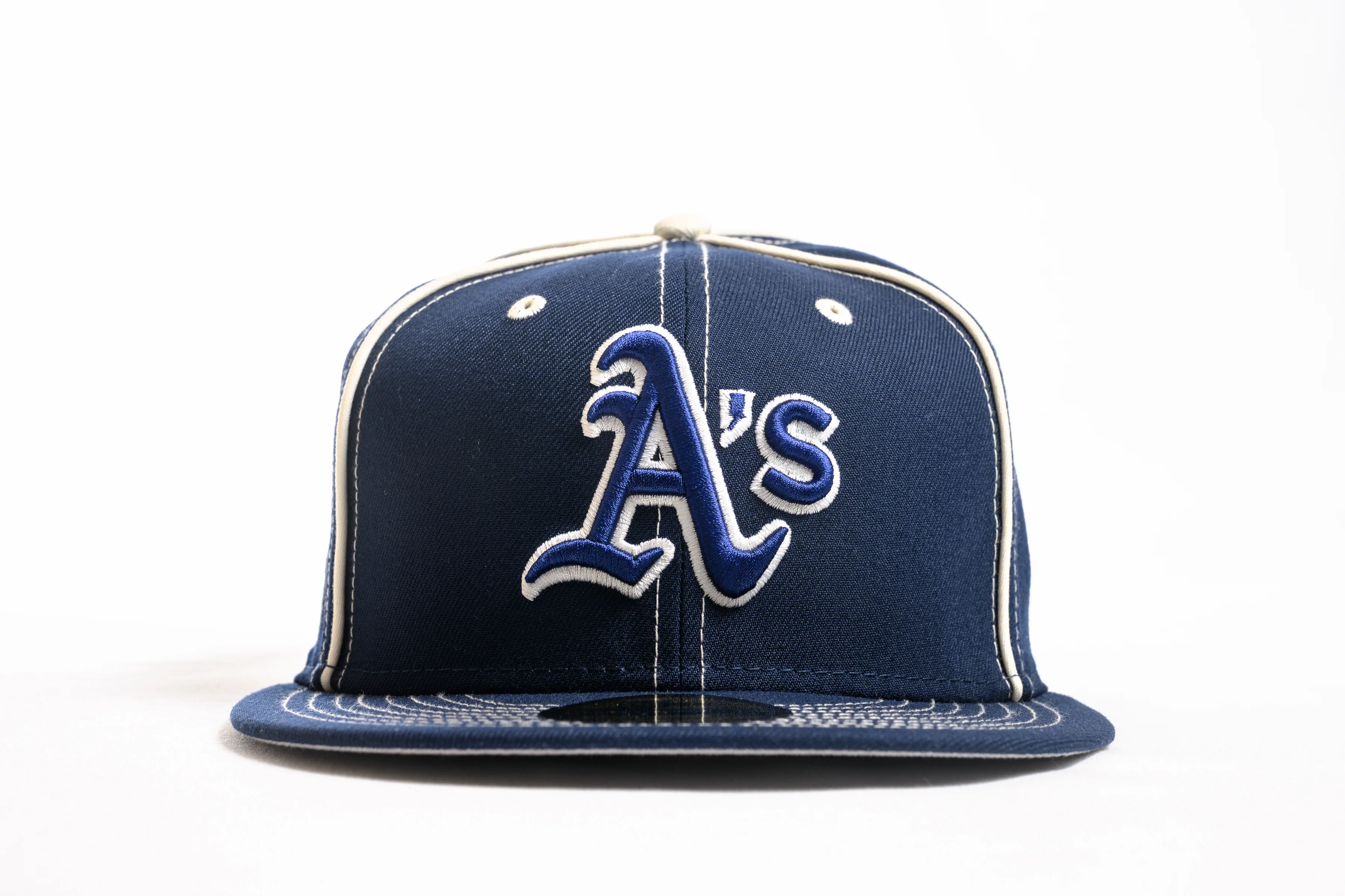 NEW ERA "ARCHITECT" OAKLAND A'S FITTED HAT (OCEANSIDE BLUE/CHROME) - Image 9