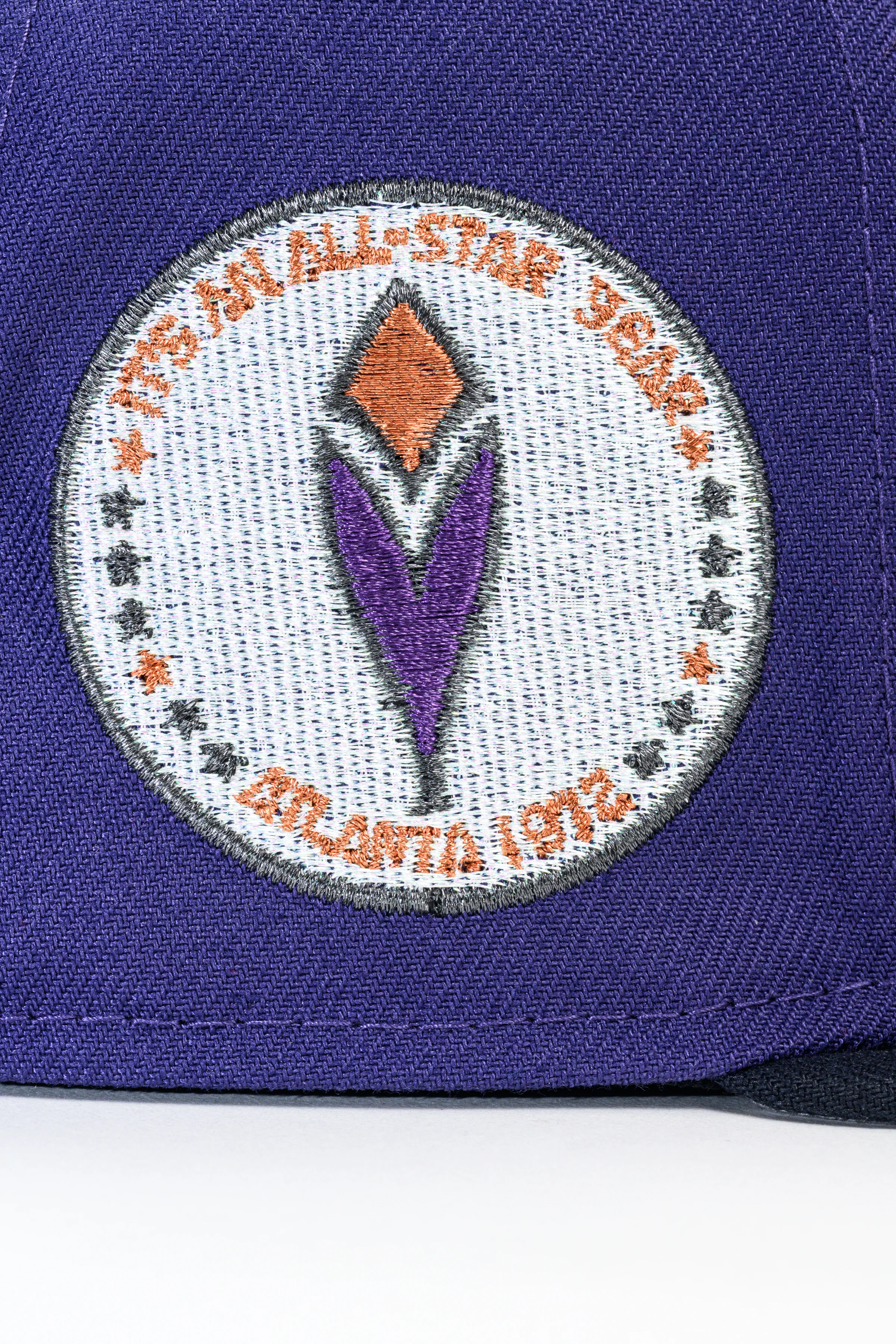NEW ERA "ATL" ATLANTA BRAVES FITTED HAT (PURPLE/NAVY/RED) - Image 3