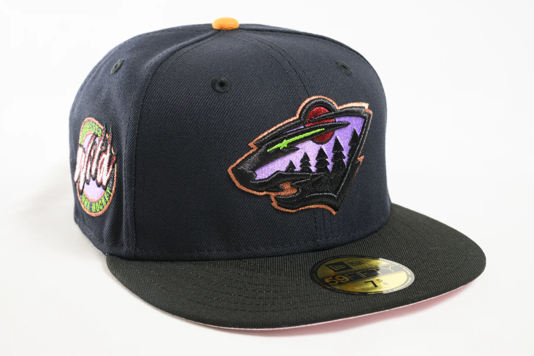 NEW ERA "BAD MOON" MINNESOTA WILD (NAVY/BLACK/YELLOW)