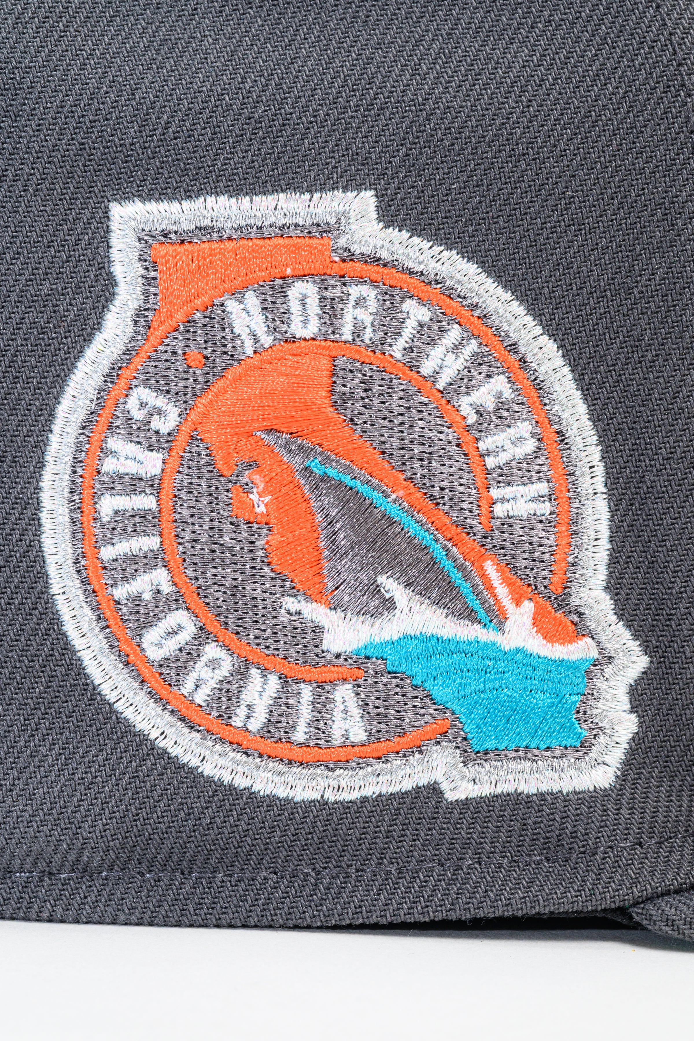 NEW ERA "BAY WATERS” SAN JOSE SHARKS FITTED HAT (DARK GRAPHITE/ORANGE) - Image 3