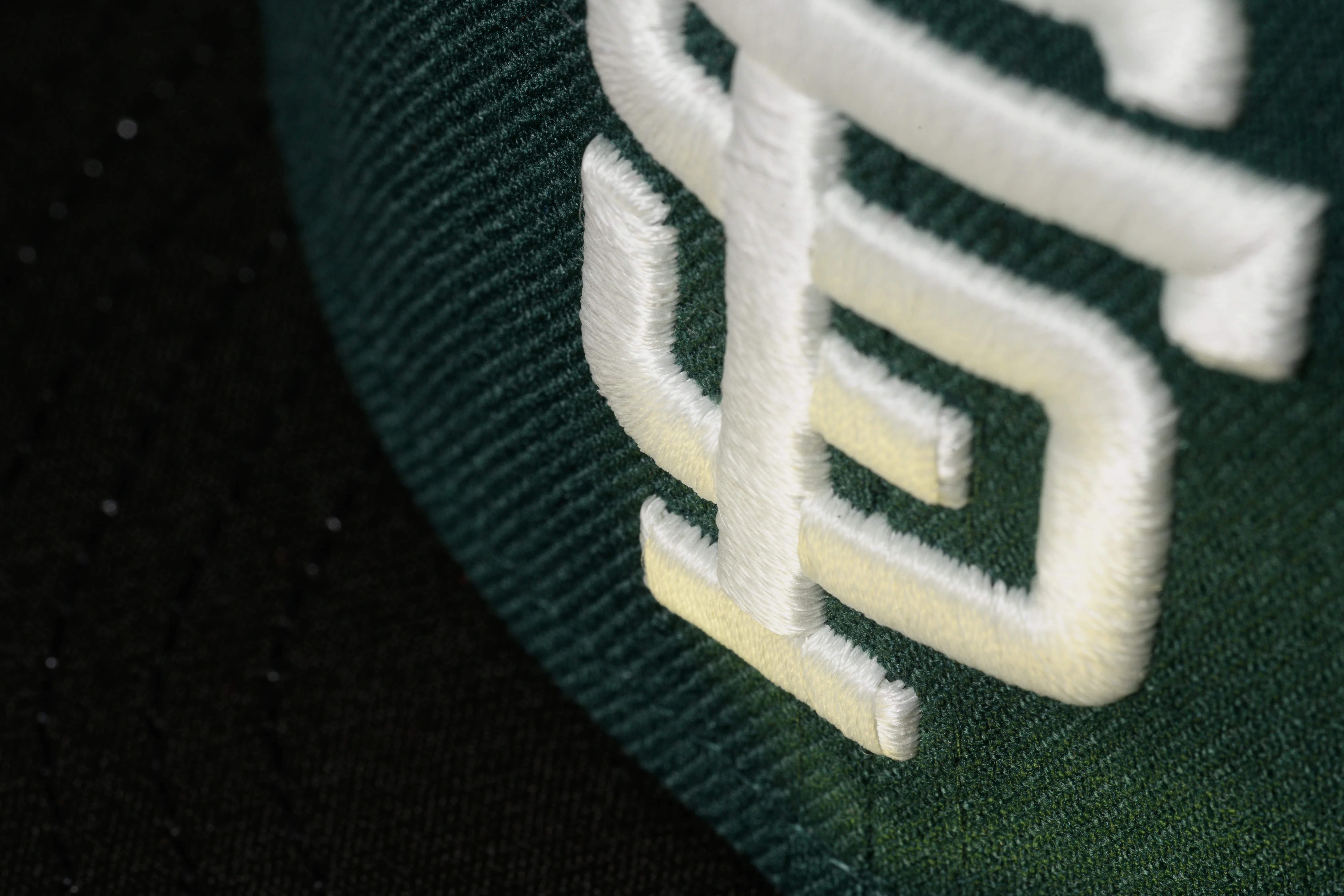 NEW ERA "BIG 3"SF GIANTS FITTED HAT (DARK GREEN/BLACK) - Image 5