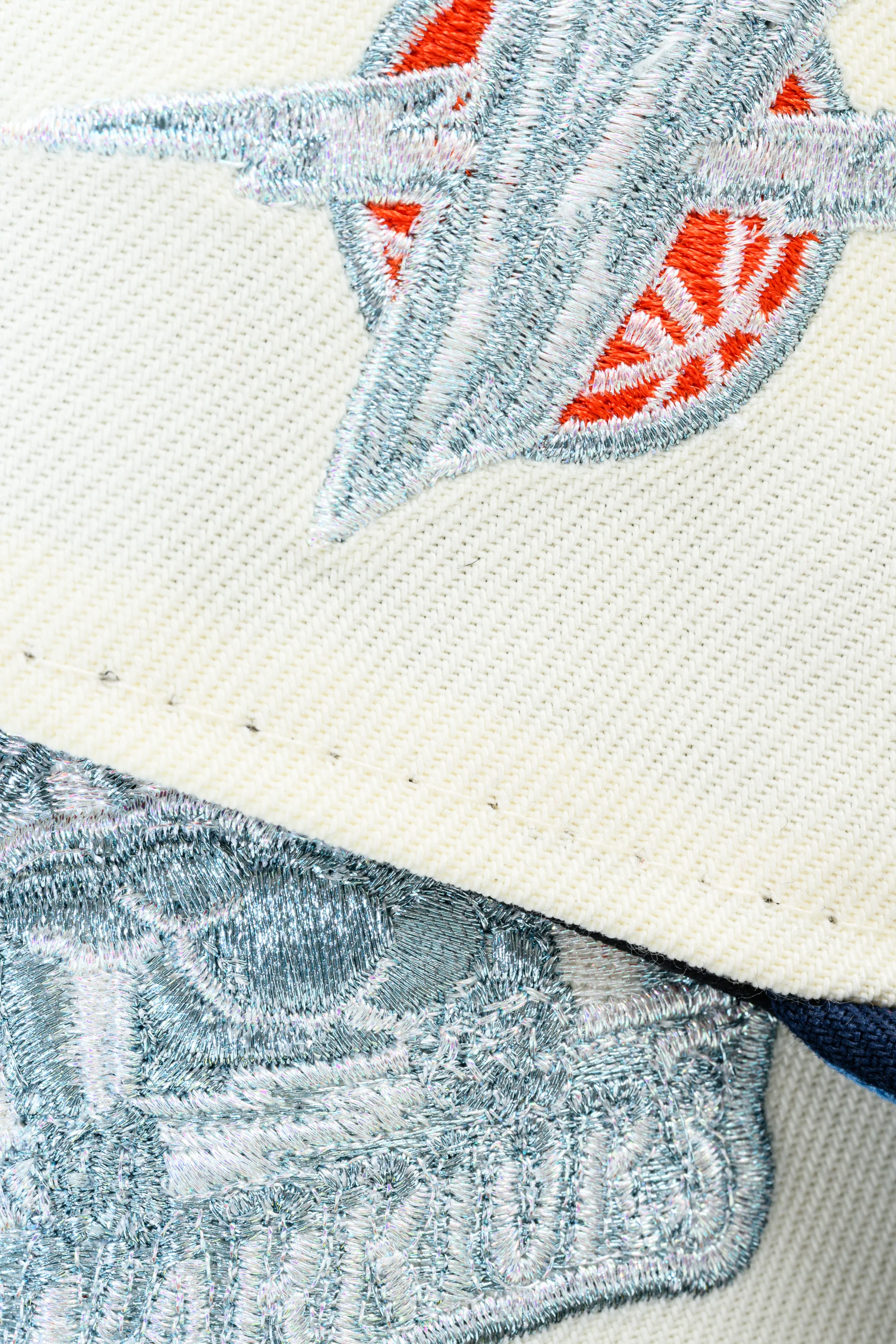 NEW ERA "MR. FREEZE” GOLDEN STATE WARRIORS FITTED HAT (CHROME/OCEANSIDE BLUE/ORANGE) - Image 8