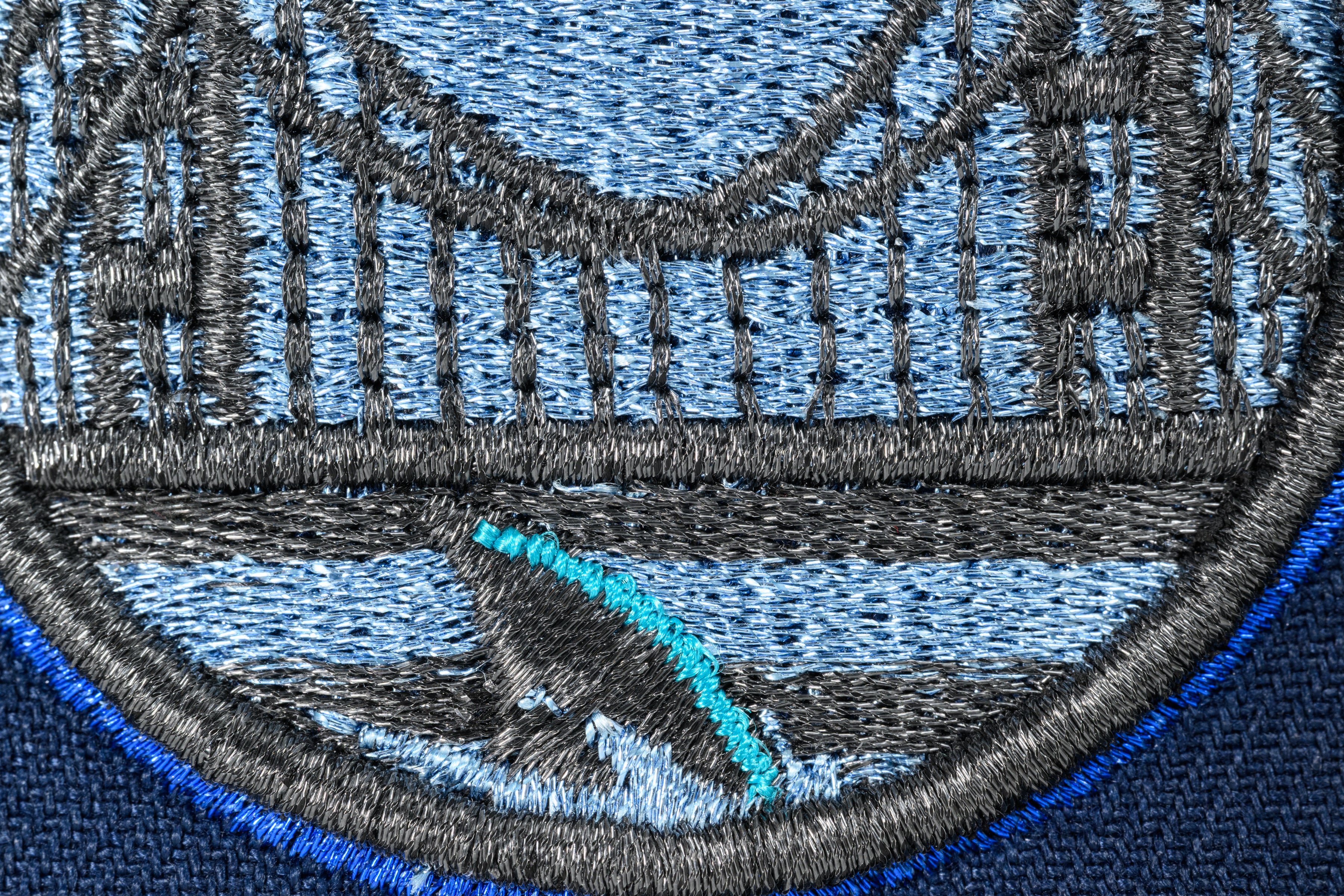 NEW ERA "BLUE WATERS” SAN JOSE SHARKS FITTED HAT (OCEANSIDE BLUE/NIGHTSHIFT NAVY) - Image 6