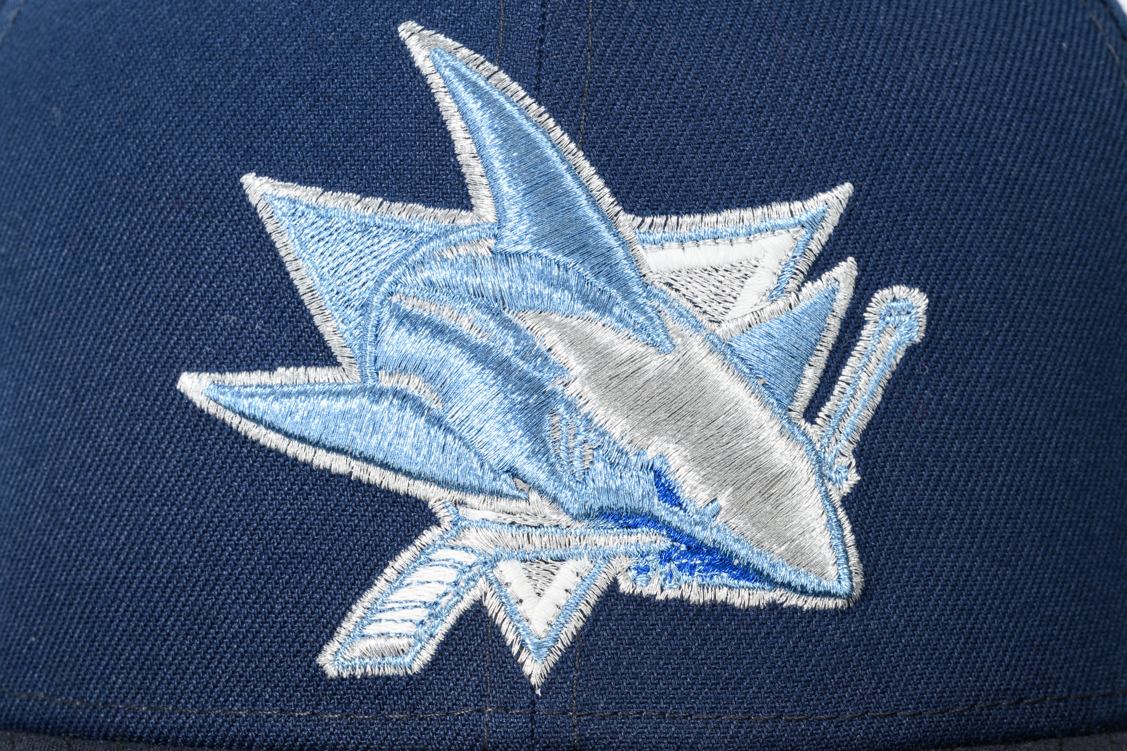 NEW ERA "BLUE WATERS” SAN JOSE SHARKS FITTED HAT (OCEANSIDE BLUE/NIGHTSHIFT NAVY) - Image 8