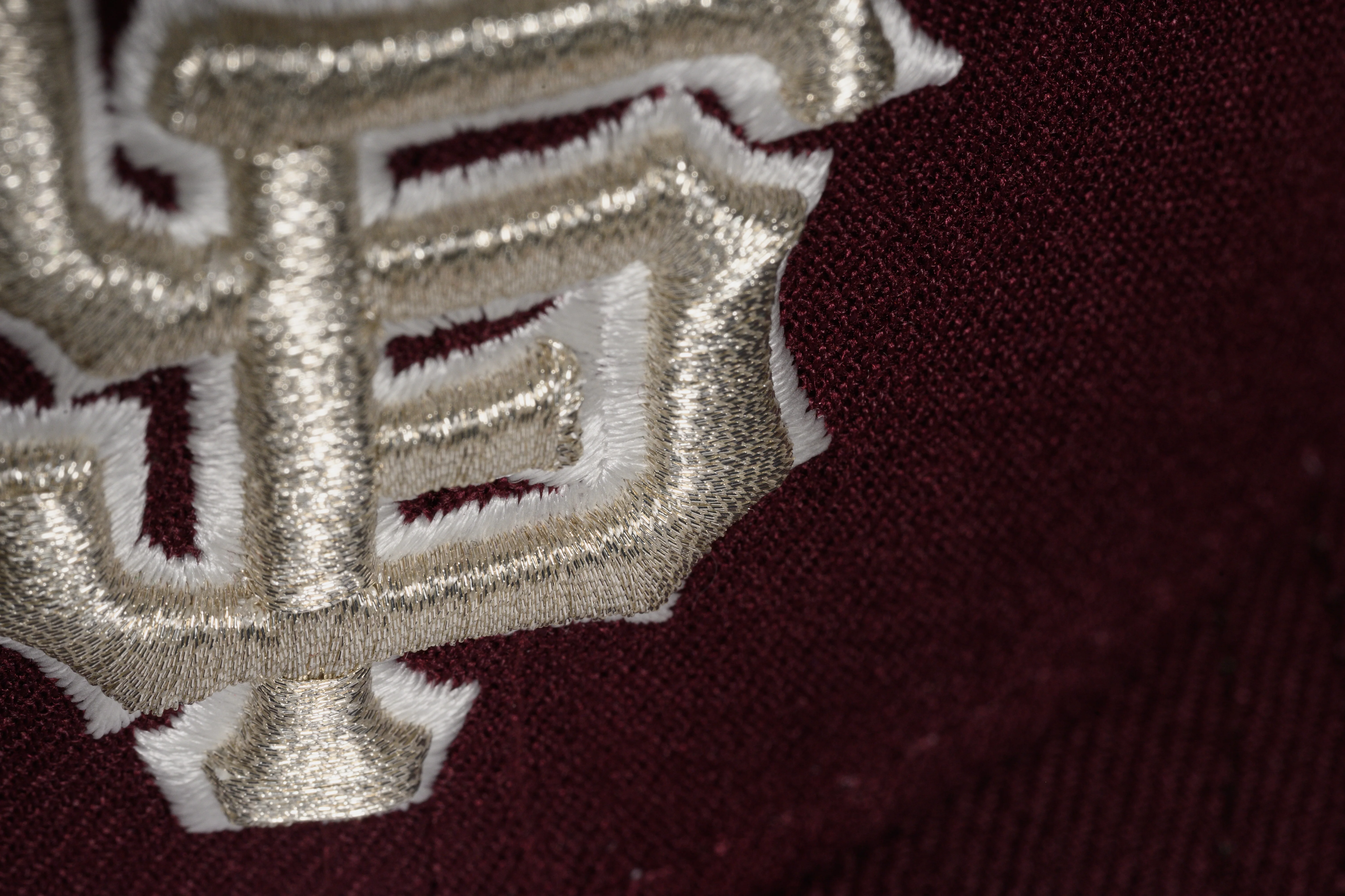 NEW ERA "BIG 3"SF GIANTS FITTED HAT (MAROON/METALLIC SILVER) - Image 5
