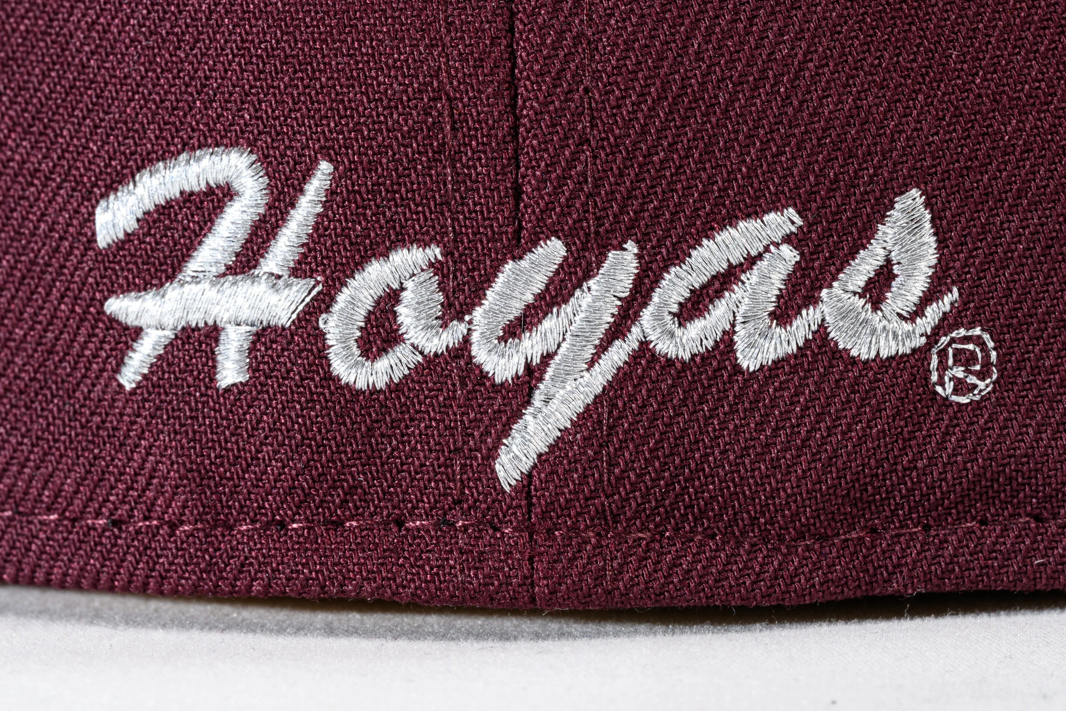 NEW ERA "BUGALOO" GEORGETOWN HOYAS FITTED HAT (BURGUNDY/NAVY) - Image 3