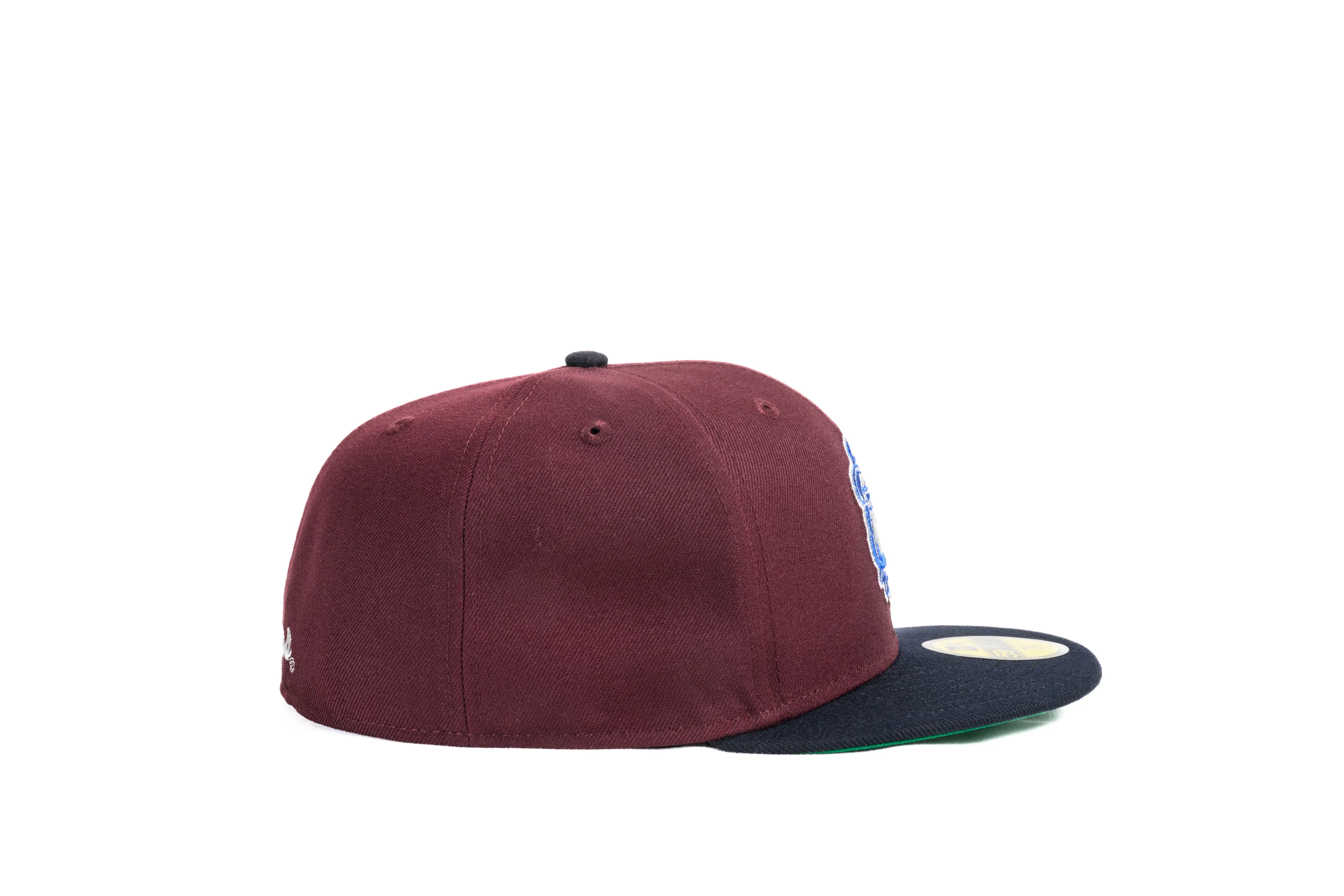 NEW ERA "BUGALOO" GEORGETOWN HOYAS FITTED HAT (BURGUNDY/NAVY) - Image 9