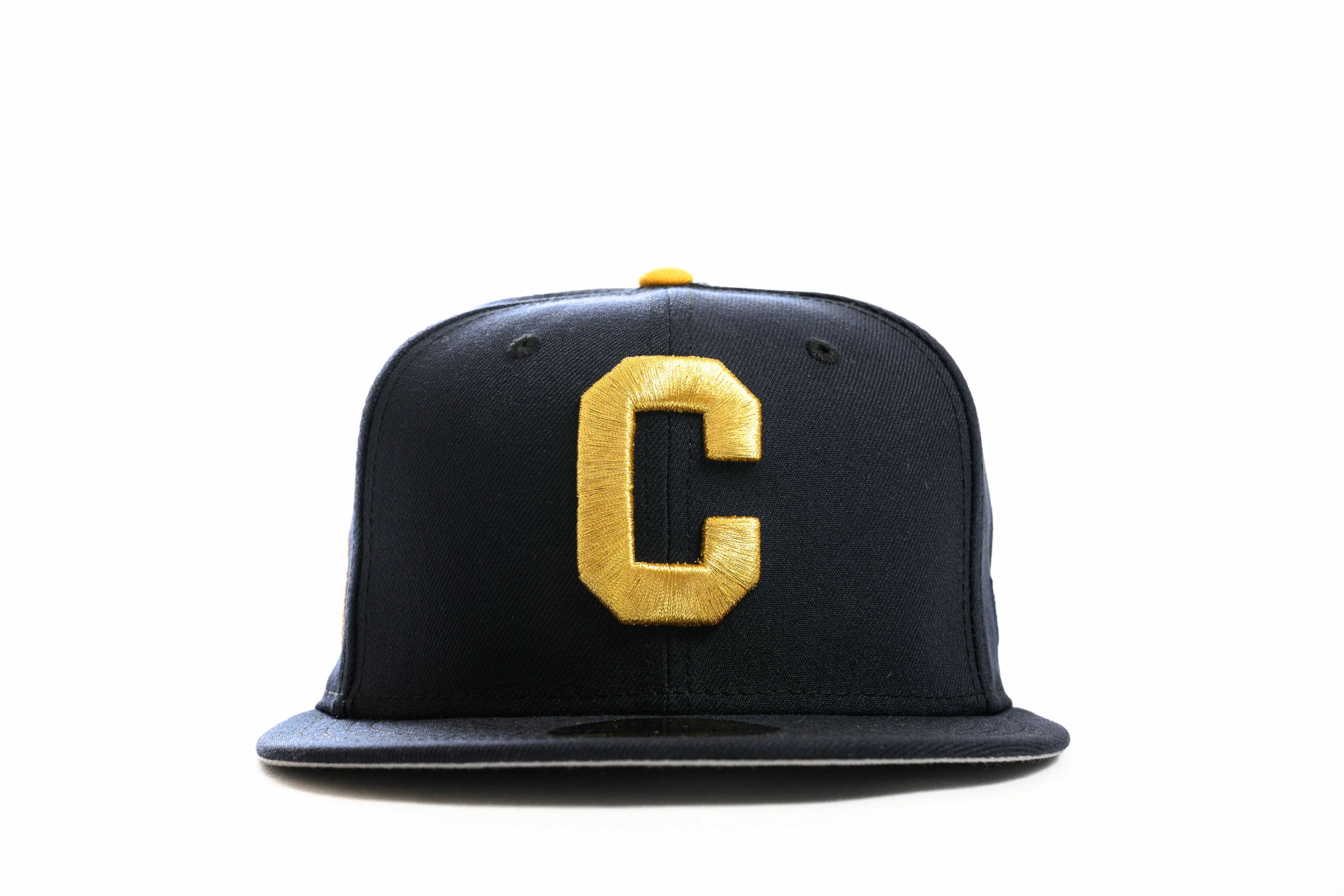 NEW ERA "CALIFORNIA" CHICAGO CUBS FITTED HAT (NAVY/A GOLD) - Image 7