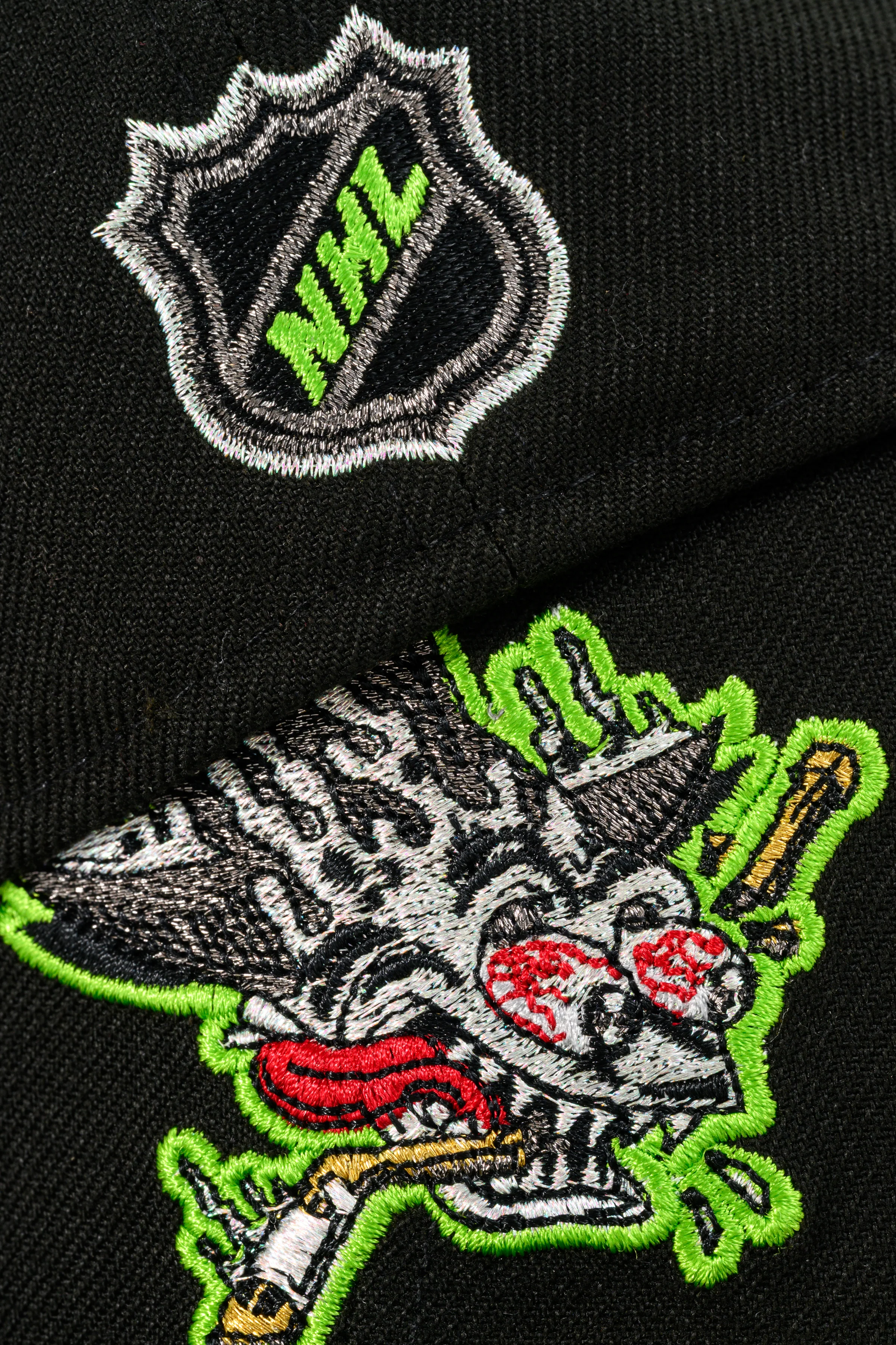 NEW ERA "CREATURE” SAN JOSE SHARKS FITTED HAT (BLACK/LIME GREEN) - Image 9