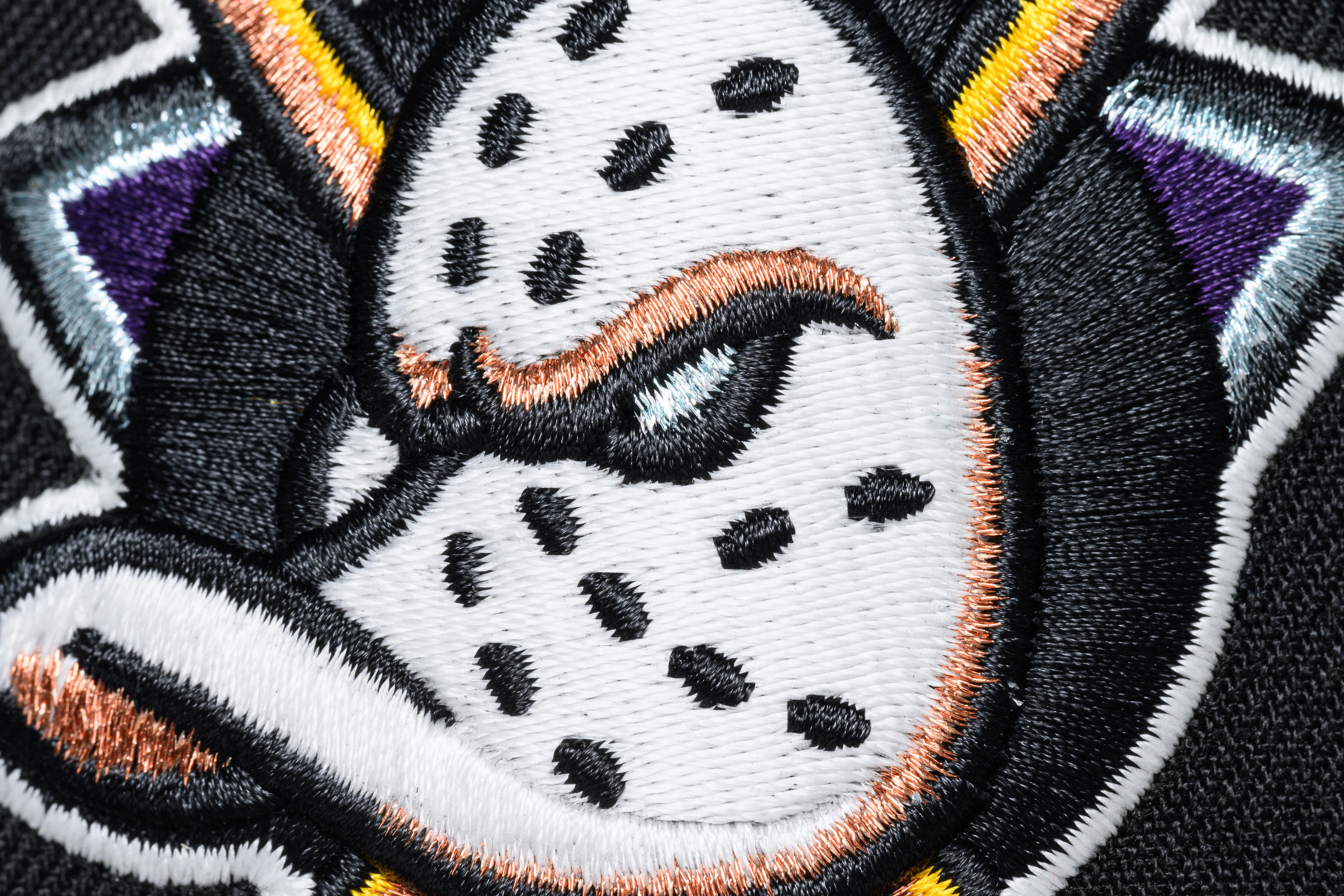 NEW ERA "DARK WIN" ANAHEIM DUCKS FITTED HAT (BLACK/PURPLE) - Image 5