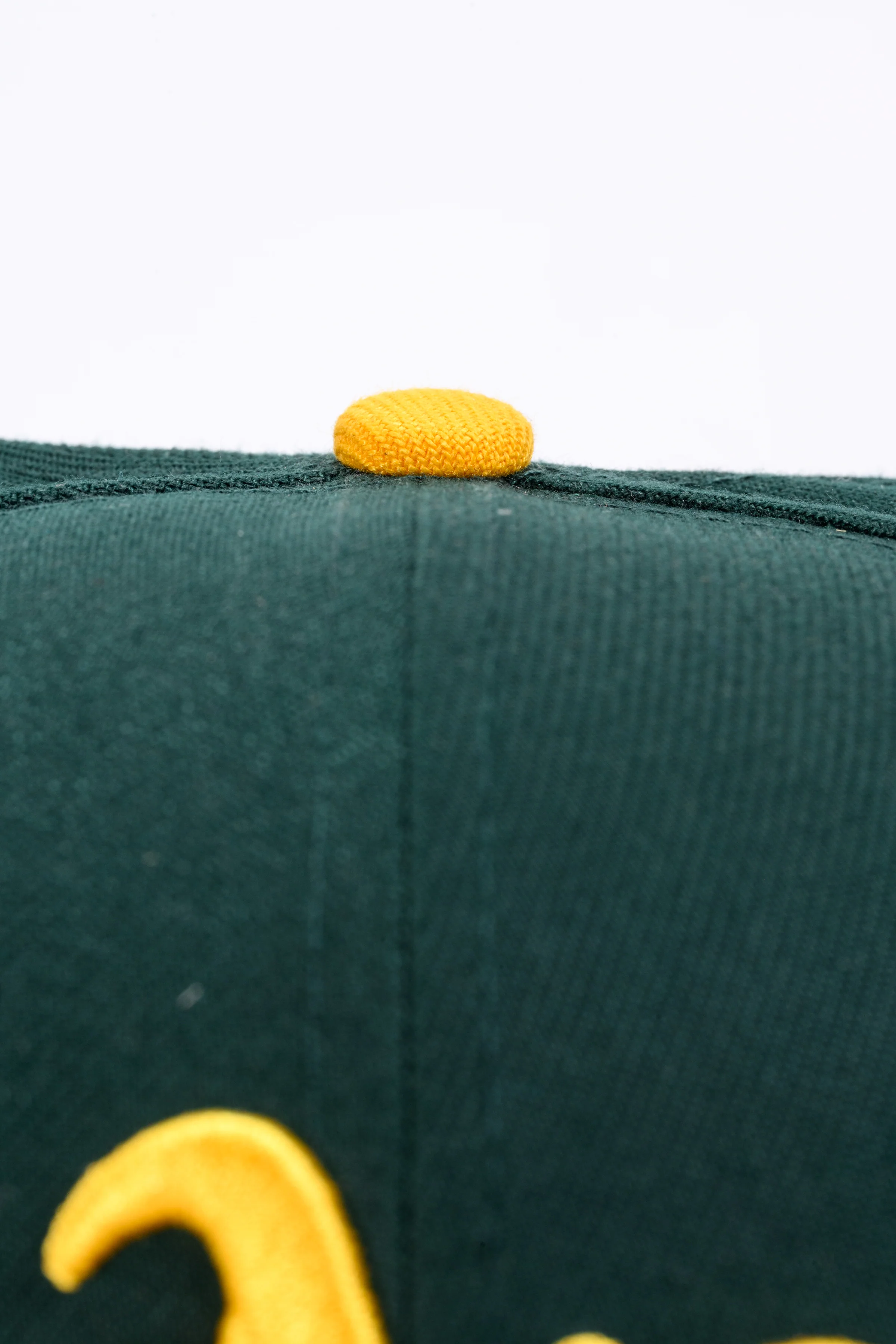NEW ERA "DELUXE" OAKLAND A'S FITTED HAT (DARK GREEN) - Image 5