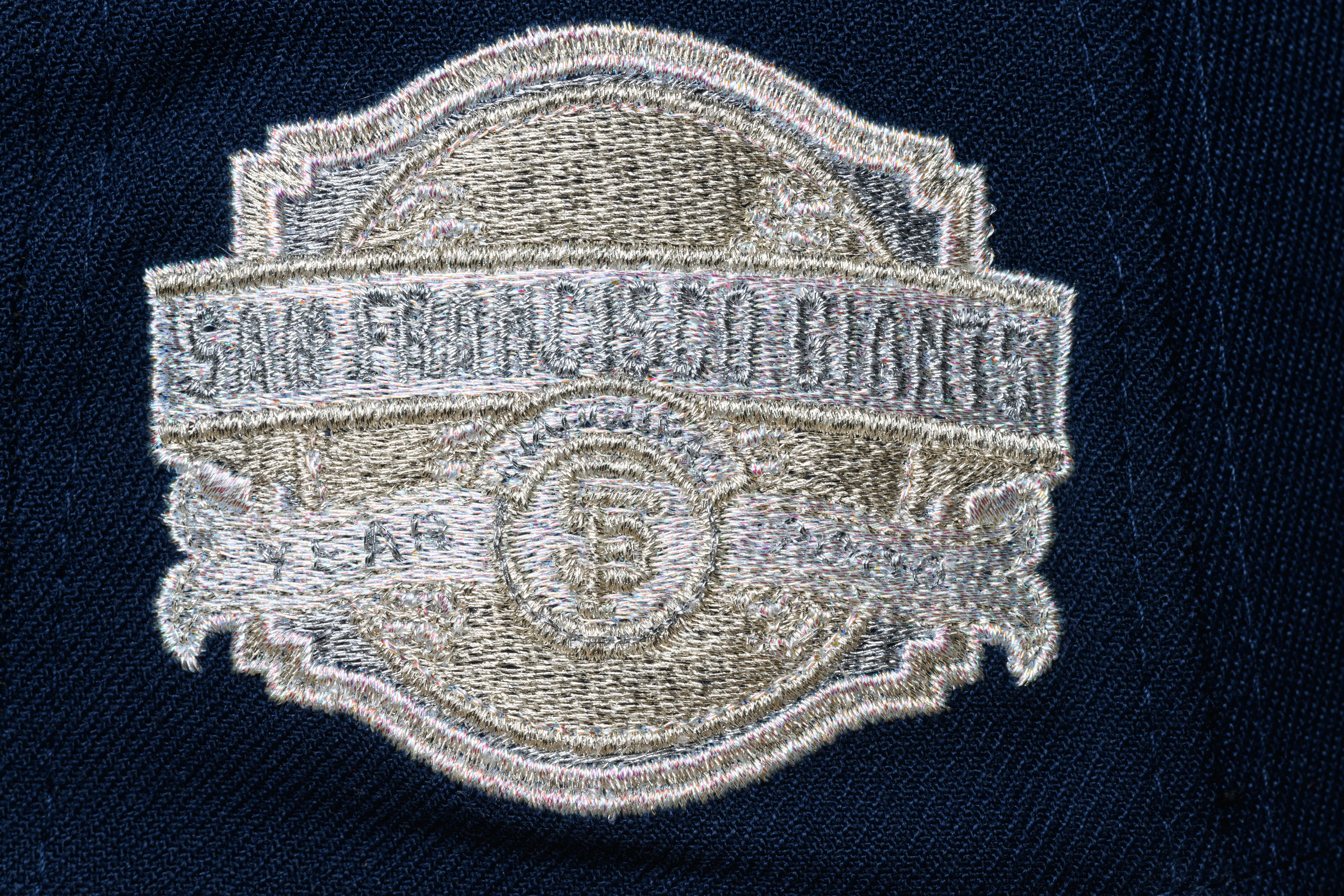 NEW ERA "DIAMOND DISTRICT" SF GIANTS FITTED HAT (OCEANSIDE/NAVY) - Image 2