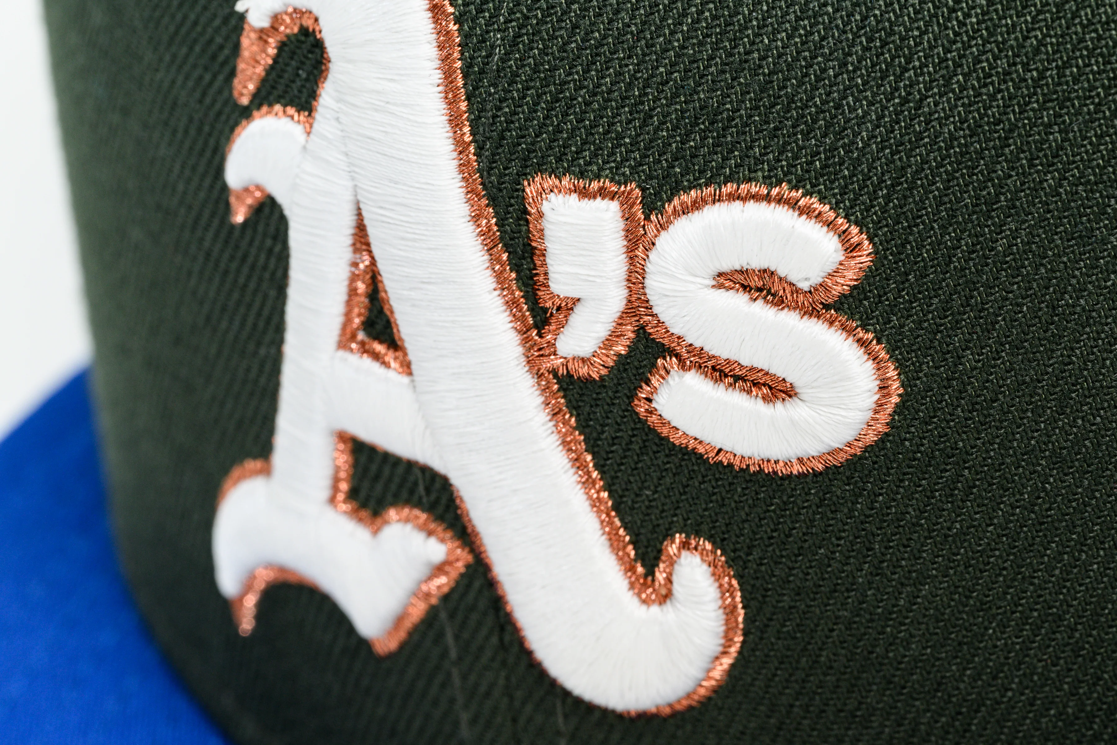 NEW ERA "DIFFERENT GREENS” OAKLAND 'AS FITTED HAT (DARK SEAWEED/ROYAL BLUE) - Image 6