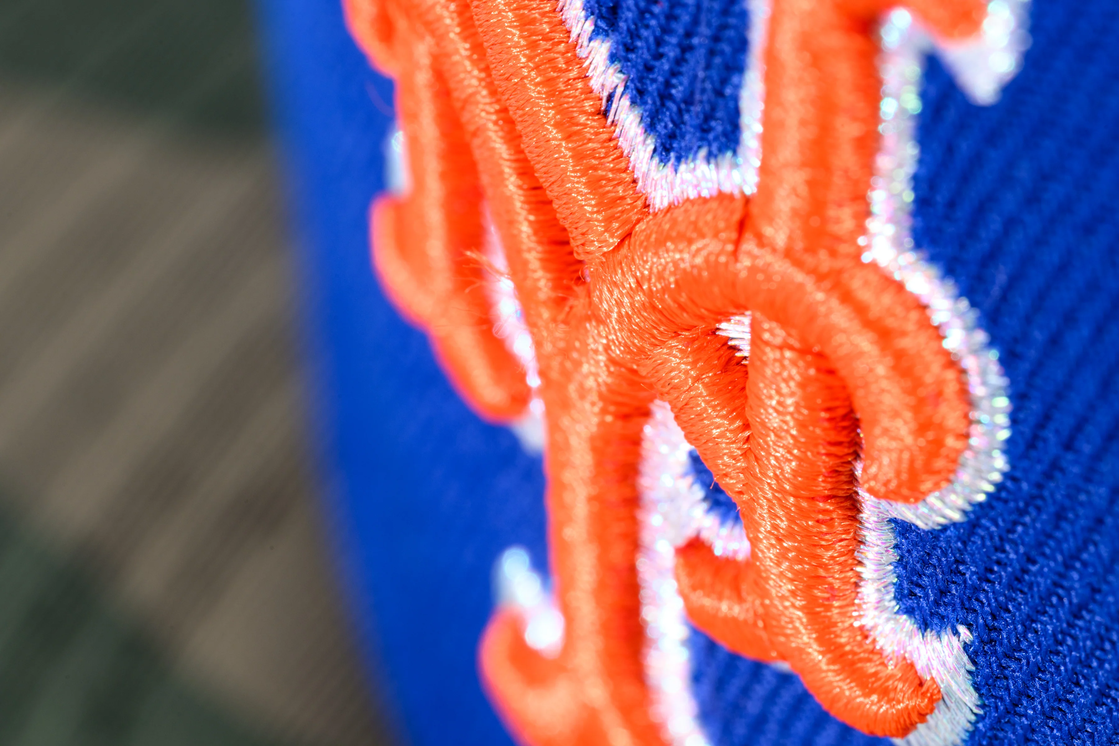 NEW ERA "ETHER" NEW YORK METS FITTED HAT (LIGHT ROYAL / WOODLAND CAMO) - Image 6