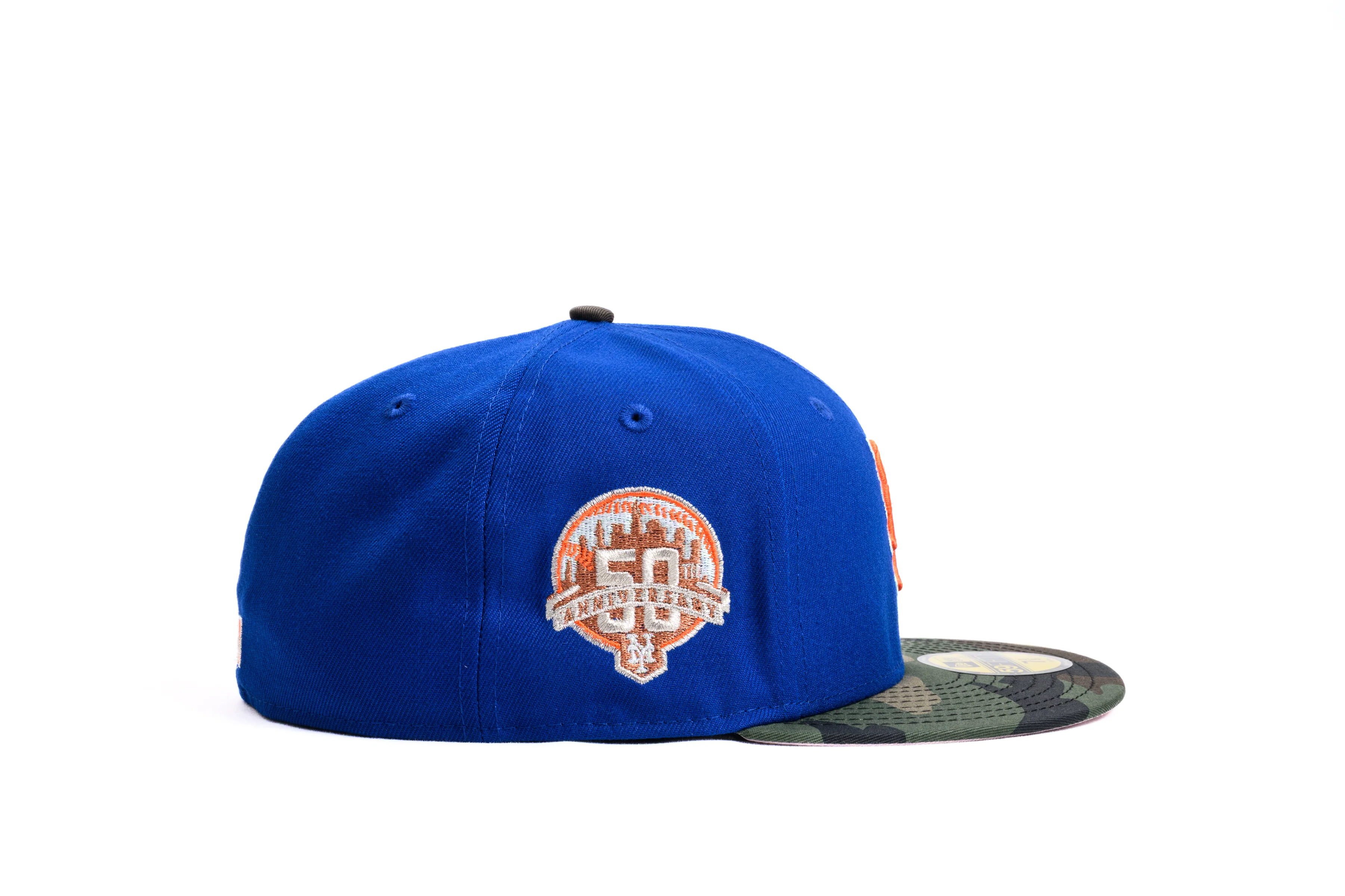 NEW ERA "ETHER" NEW YORK METS FITTED HAT (LIGHT ROYAL / WOODLAND CAMO) - Image 8