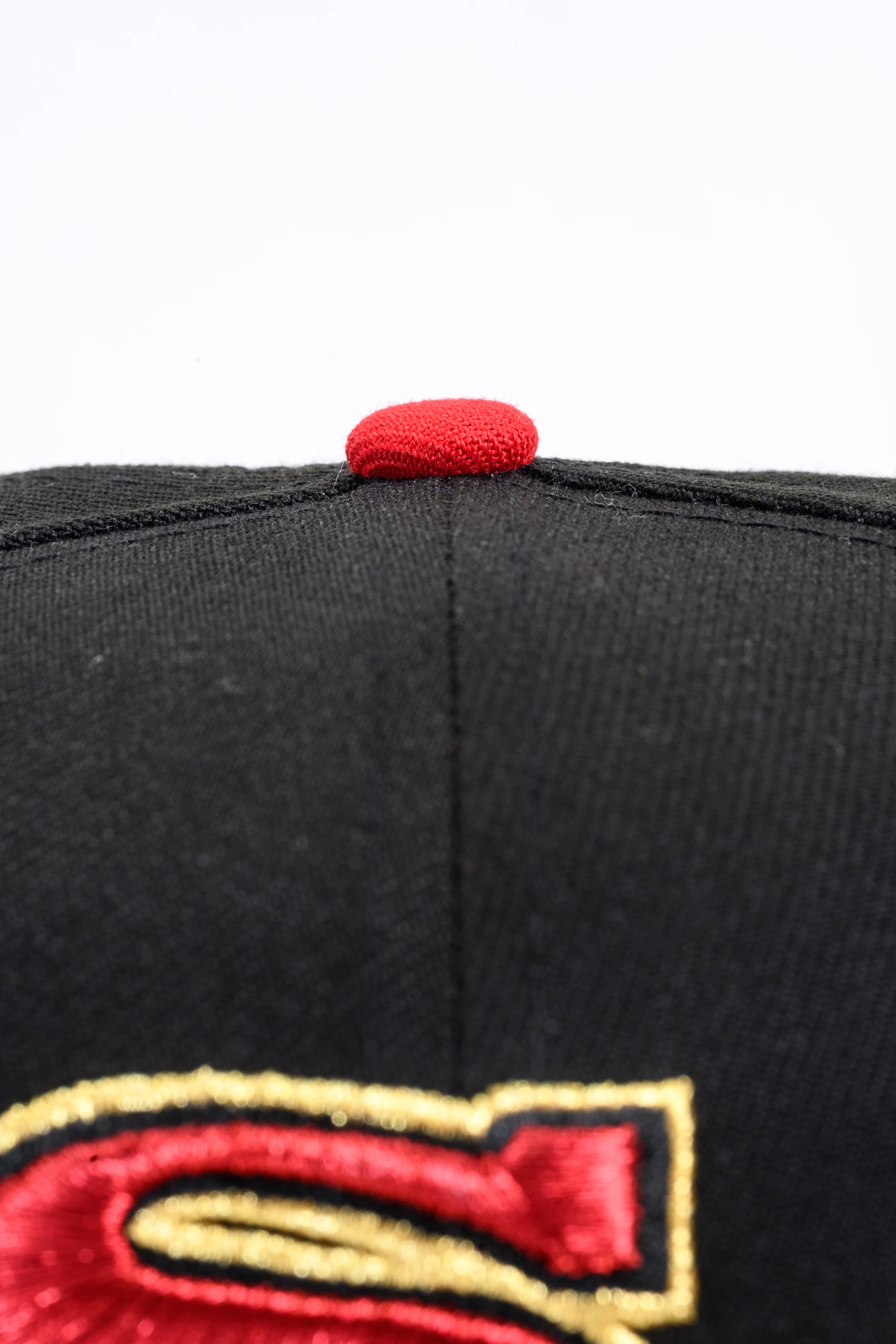 NEW ERA "FAREWELL 2 THE STICK" SAN FRANCISCO 49ERS FITTED HAT (BLACK/RED) - Image 5