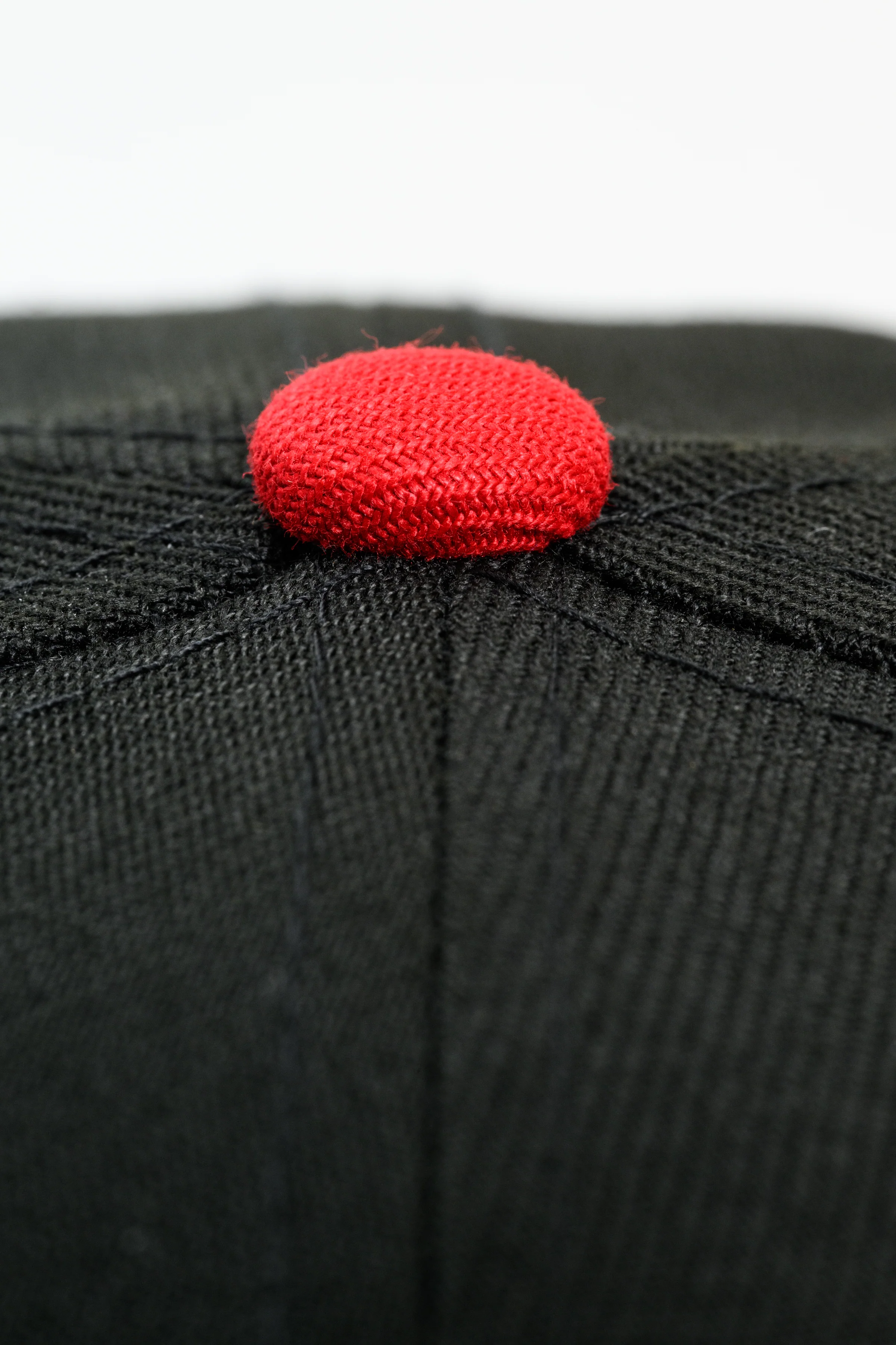 NEW ERA "FINAL ZILLA” SAN FRANCISCO GIANTS FITTED HAT (BLACK/RIFLE GREEN/RED) - Image 3