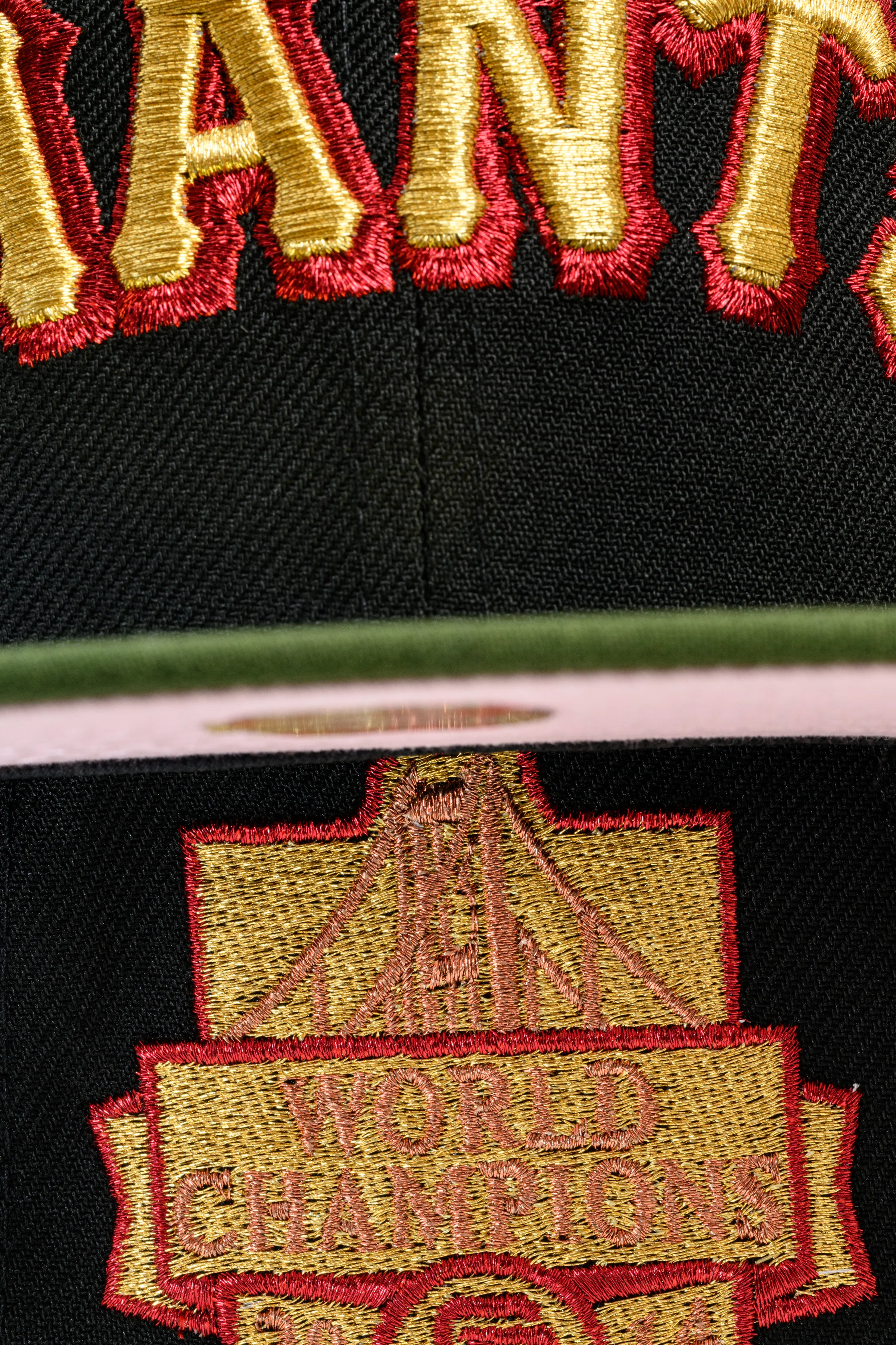NEW ERA "FINAL ZILLA” SAN FRANCISCO GIANTS FITTED HAT (BLACK/RIFLE GREEN/RED) - Image 8