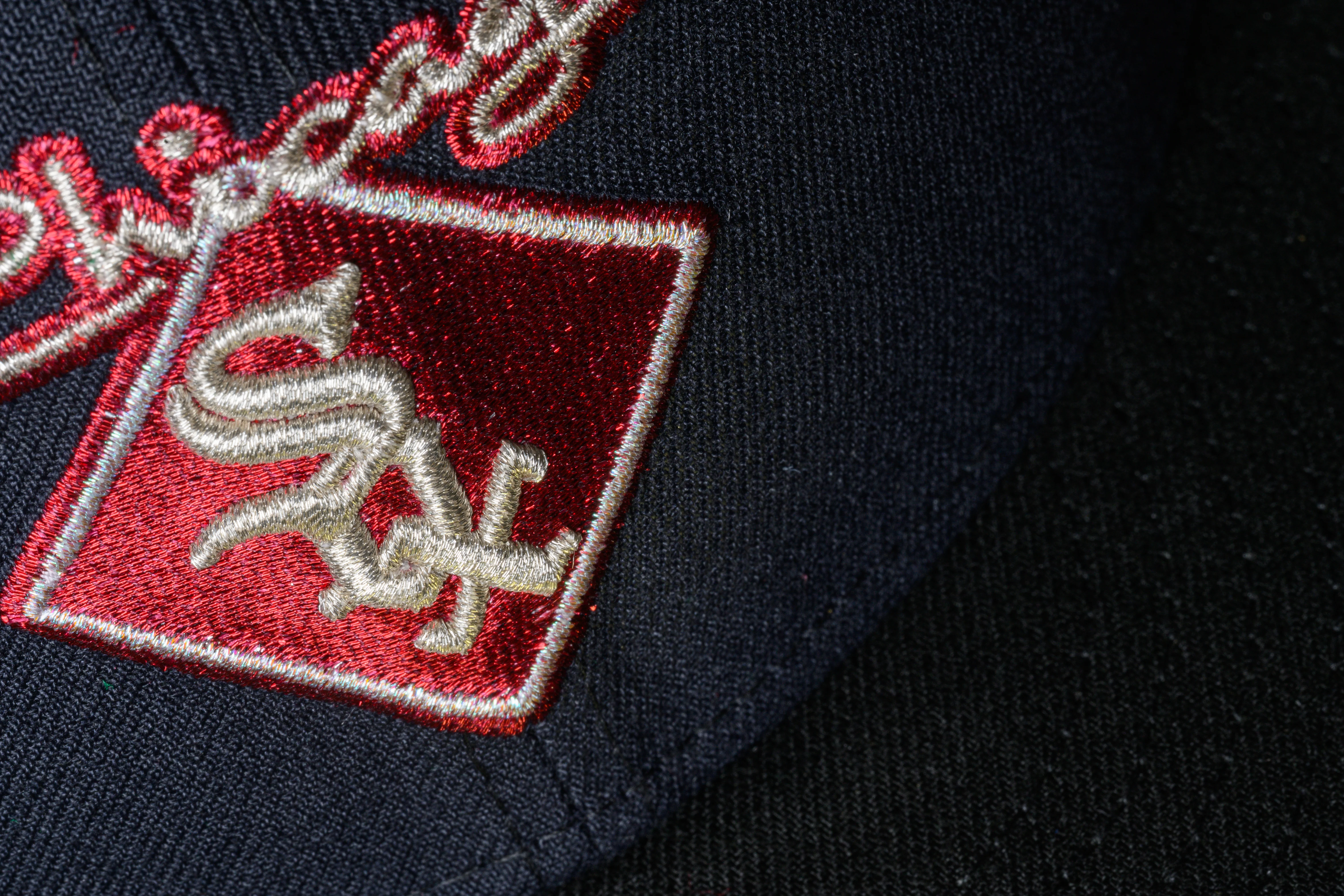 NEW ERA "PAINFUL DEATH" CHICAGO WHITE SOX FITTED HAT (NAVY/BLACK) - Image 5