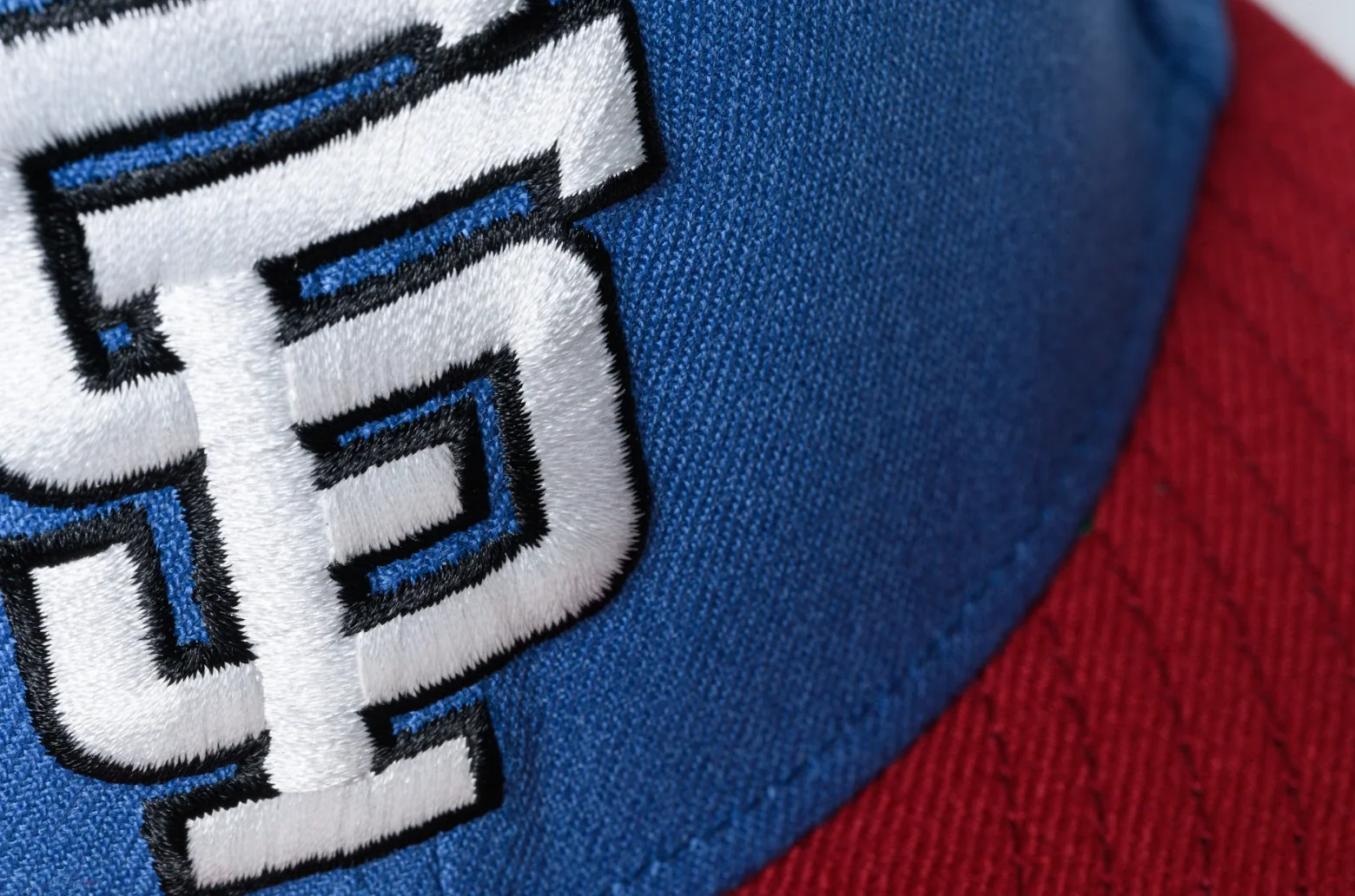 NEW ERA "FRESH AIR" SAN FRANCISCO GIANTS FITTED HAT (INDIGO BLUE/BRICK RED) - Image 5