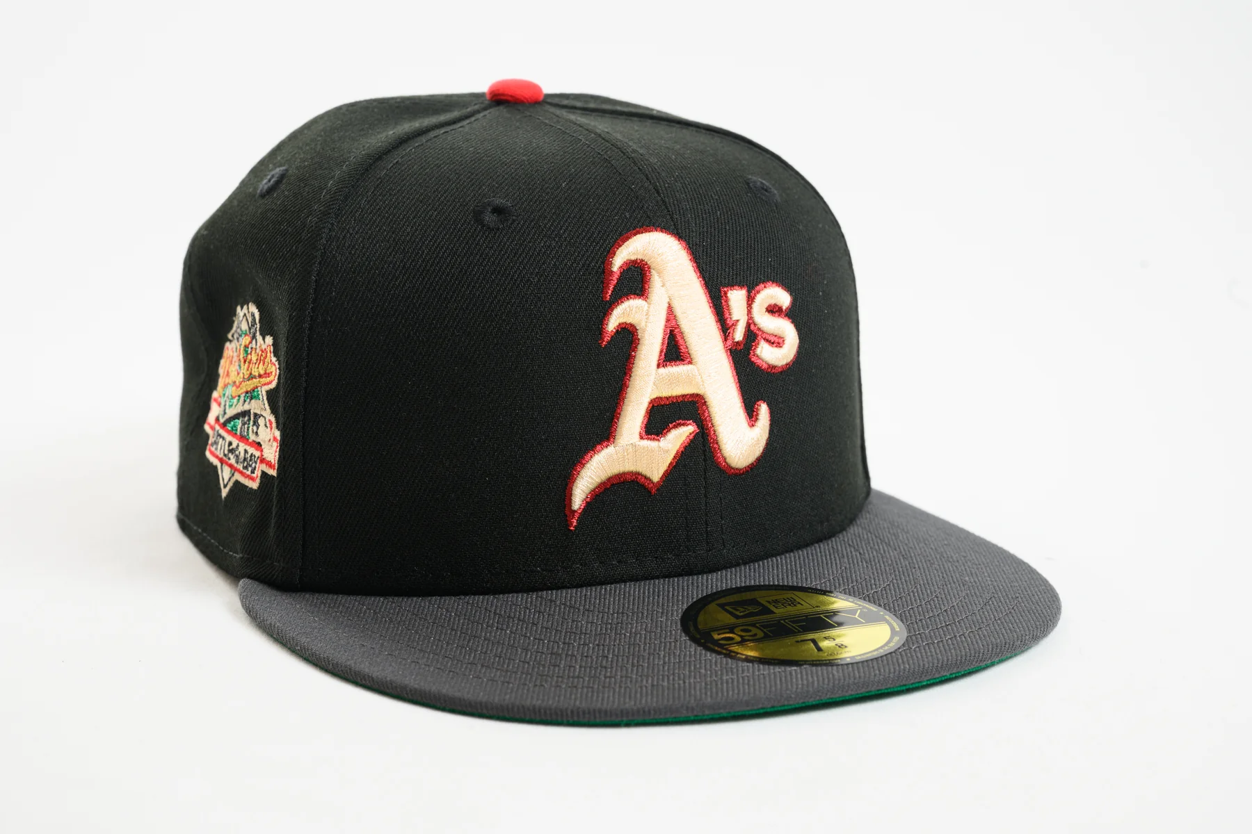 NEW ERA "FRESH KEPT" OAKLAND ATHLETICS (BLACK/DARK GRAPHITE/RED)