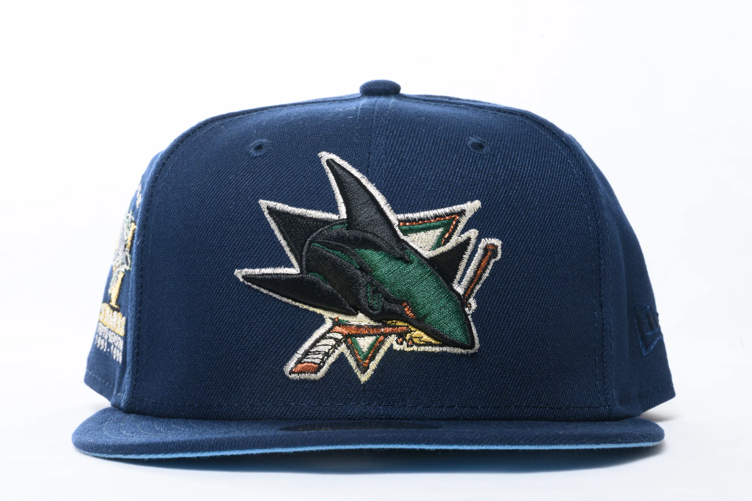 NEW ERA "FRESH WATER" SAN JOSE SHARKS FITTED HAT (OCEANSIDE/LIGHT BLUE) - Image 5