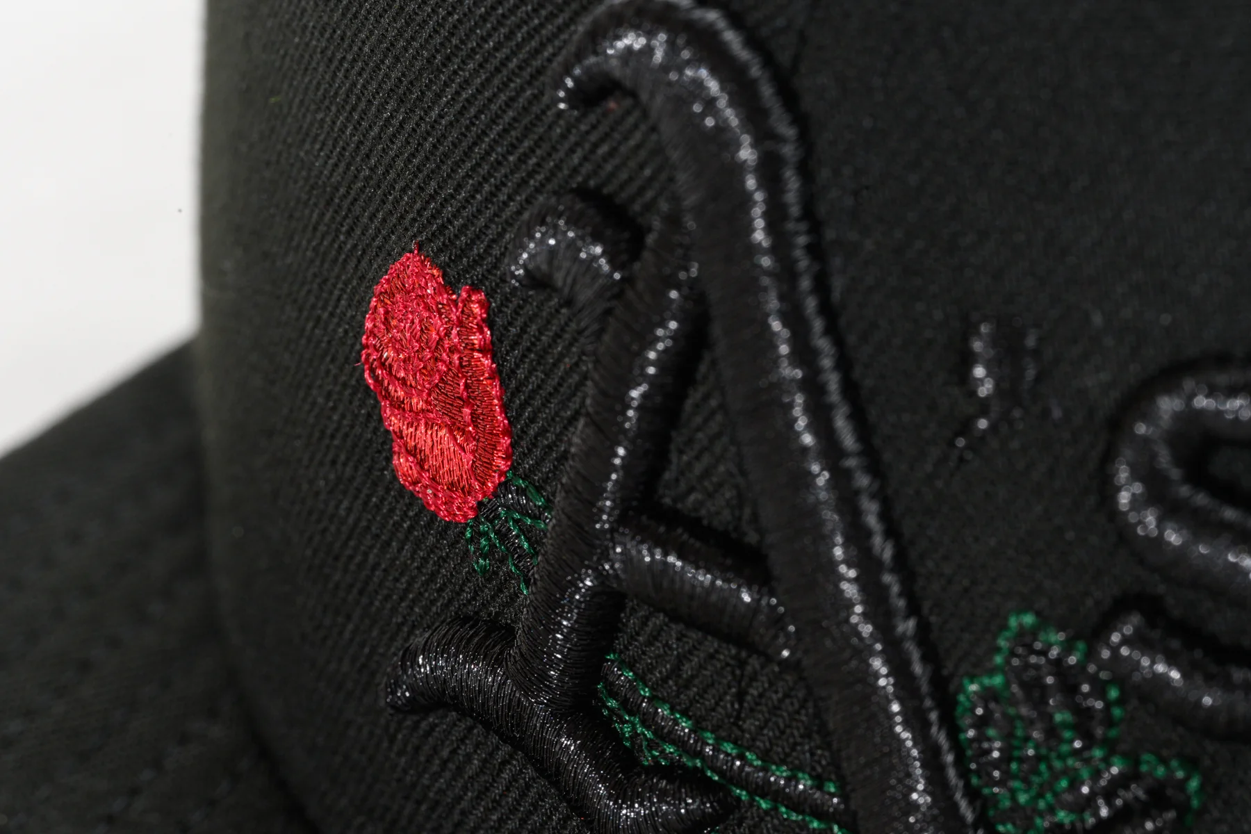 NEW ERA "FUNERAL SERVICE" OAKLAND A'S FITTED HAT (BLACK/RED) - Image 8