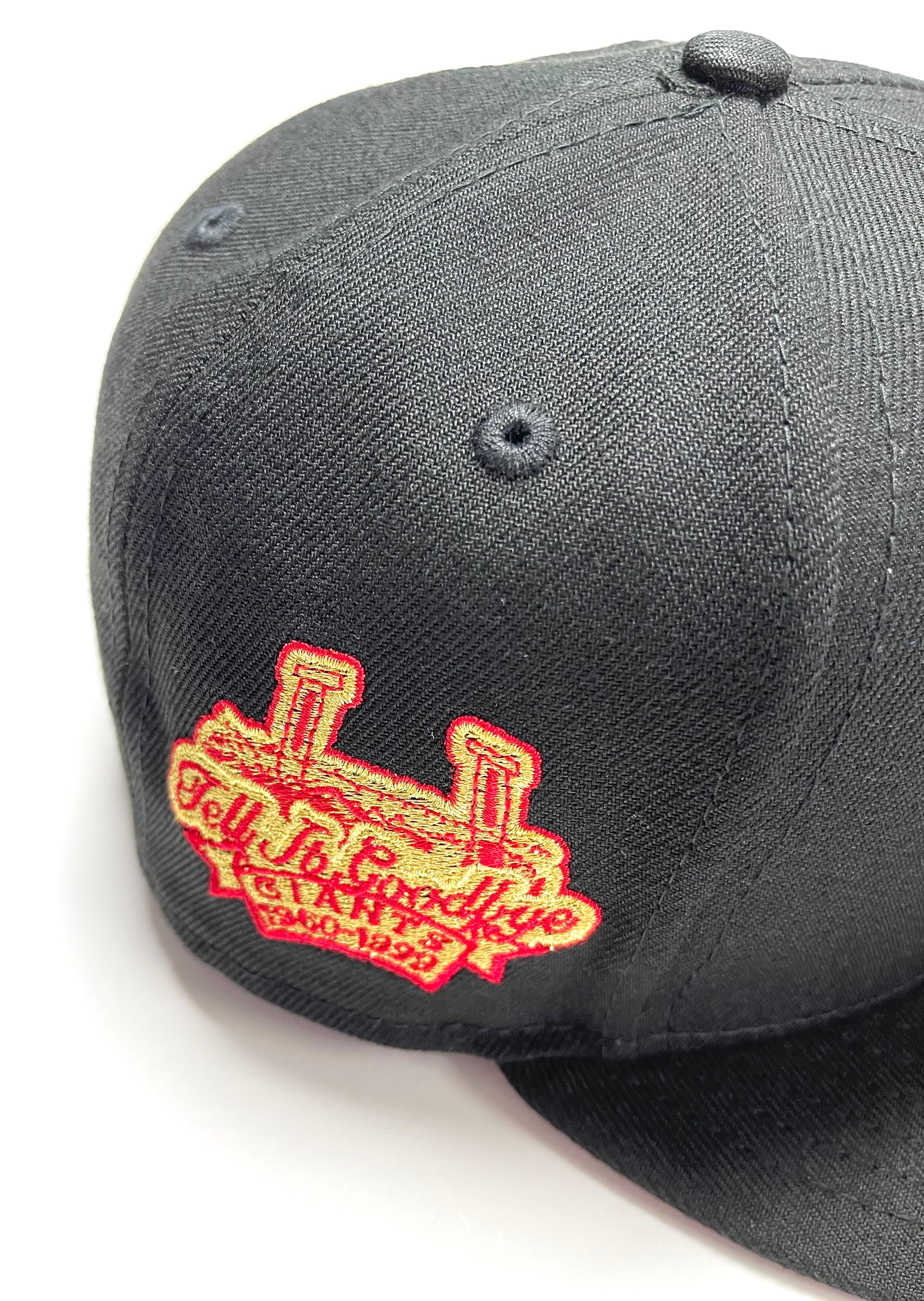 NEW ERA "GOLD BLOODED" SF GIANTS FITTED HAT (BLACK/SCARLET) - Image 3