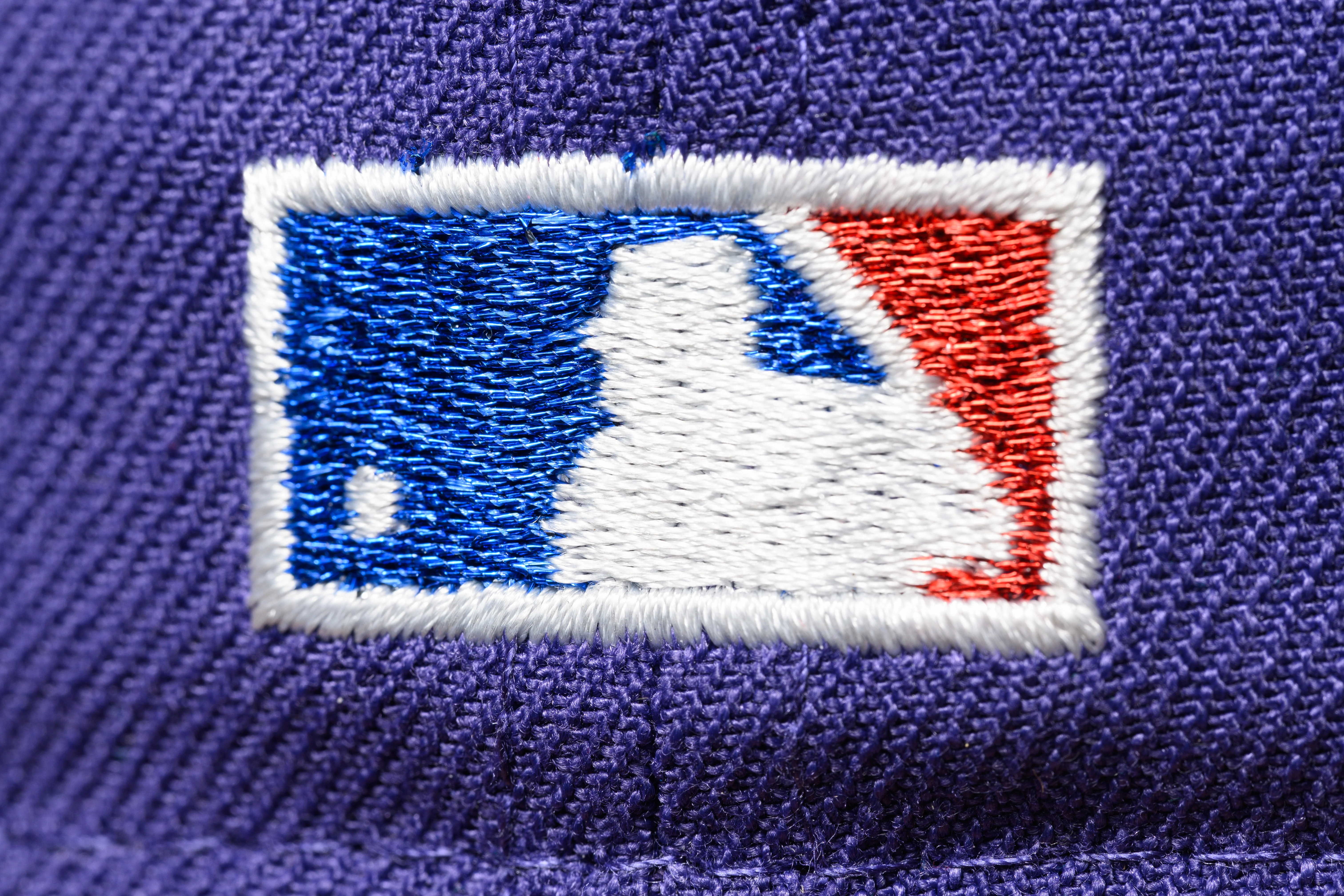 NEW ERA "GRANDADDY PURP" SF GIANTS FITTED HAT (NEW ORCHID) - Image 2