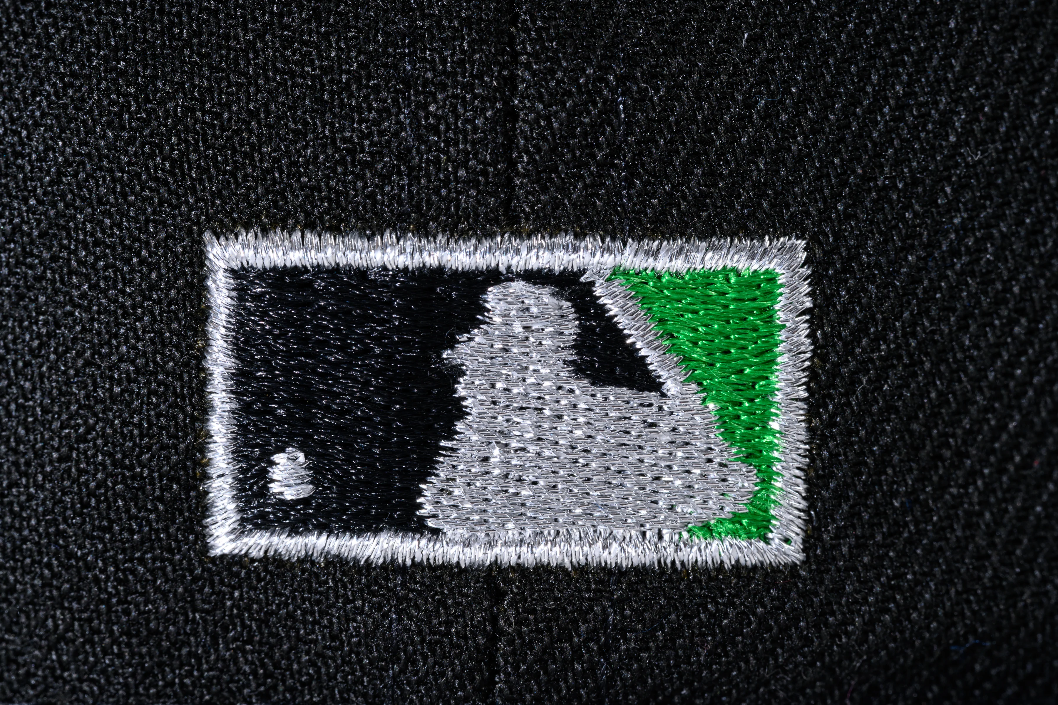 NEW ERA "TURF TALK" OAKLAND ATHLETICS FITTED HAT (BLACK) - Image 3