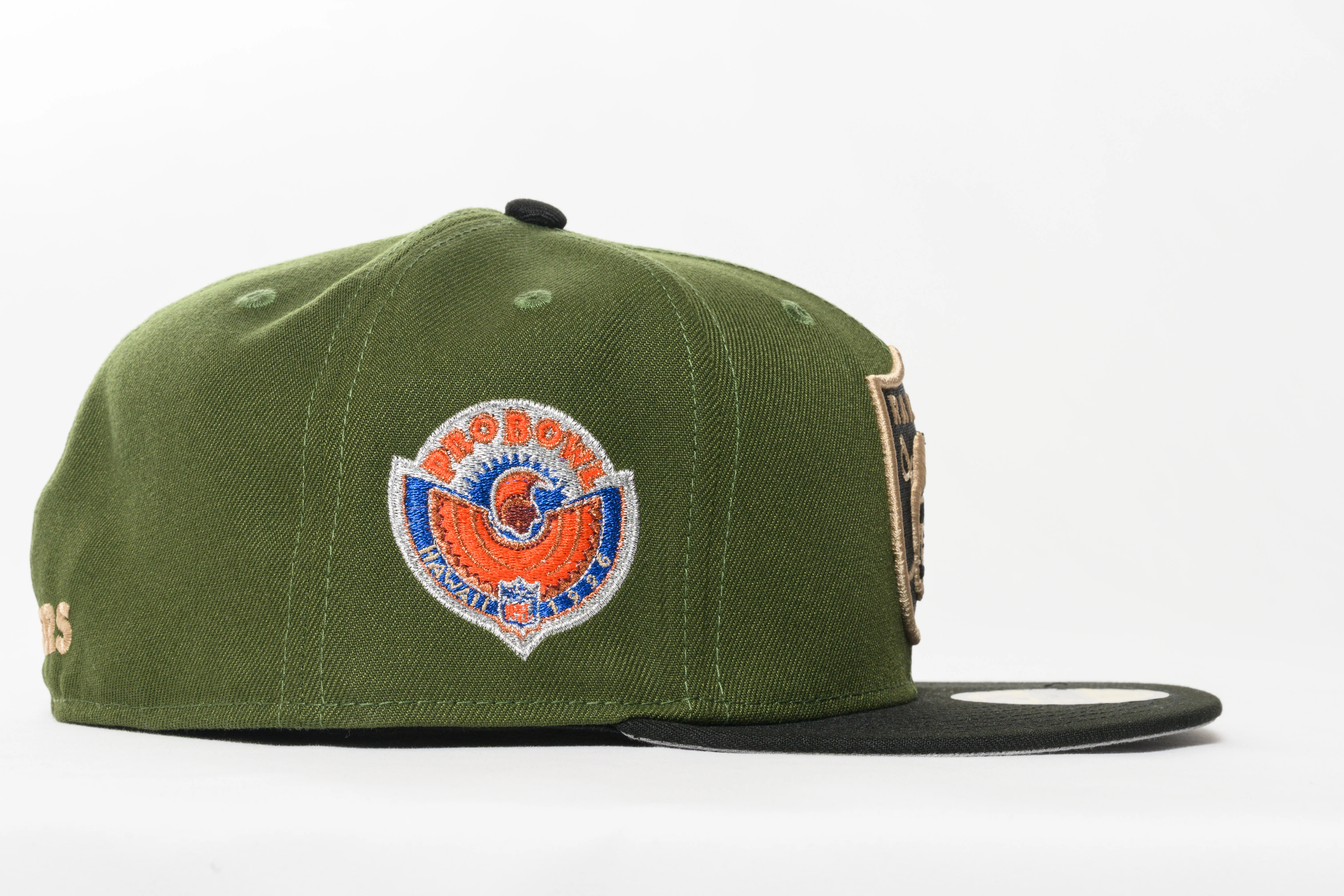 NEW ERA "HALE KOA" LAS VEGAS RAIDERS FITTED HAT (RIFLE GREEN/BLACK)y - Image 8