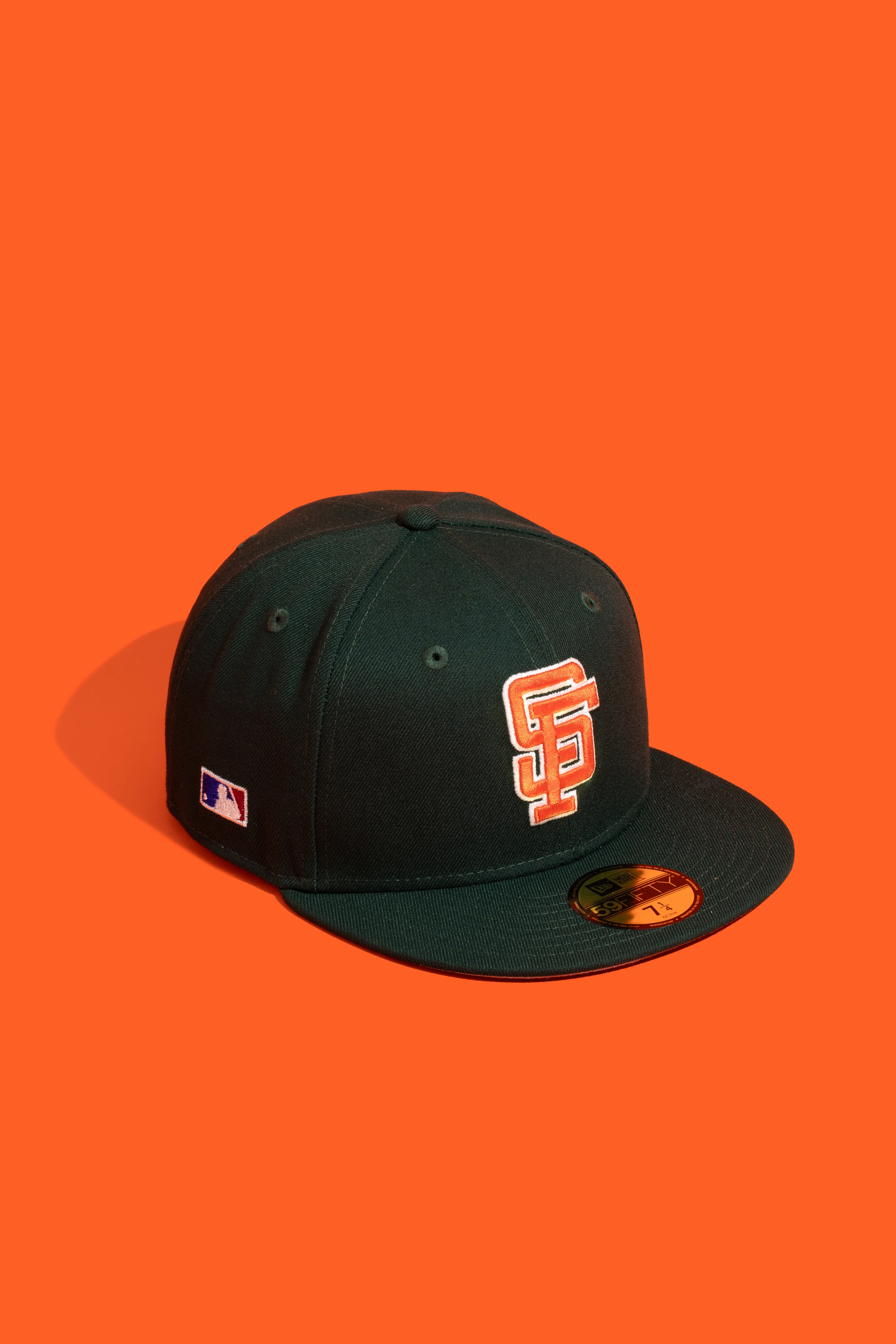 NEW ERA “HUNTERS POINT" SF GIANTS FITTED HAT (DARK GREEN)