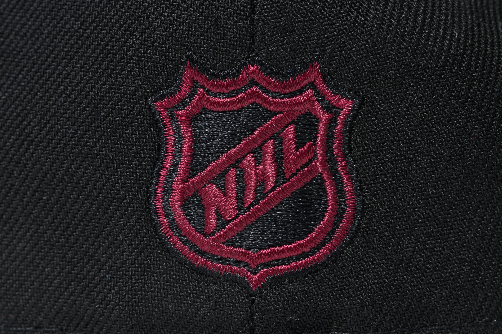 NEW ERA "INSTANT VINTAGE" ANAHEIM DUCKS FITTED HAT (MAROON/BLACK) - Image 11