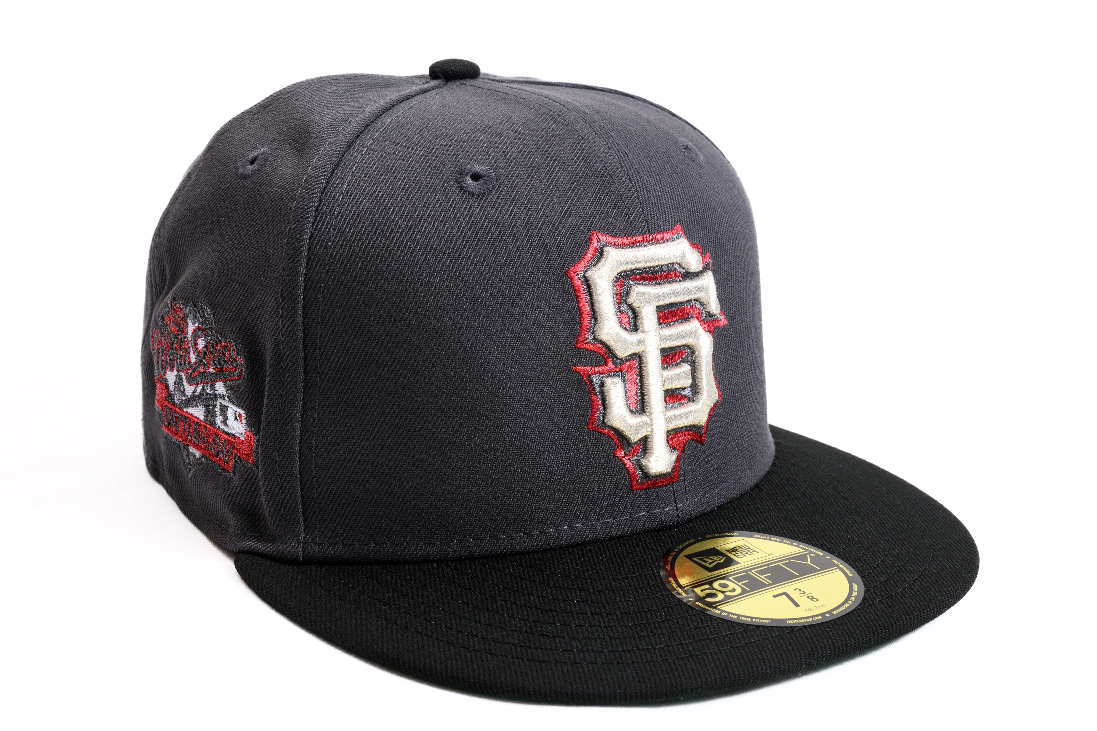 NEW ERA "IRON DRAGON" SAN FRANCISCO GIANTS FITTED HAT (DARK GRAPHITE/BLACK)