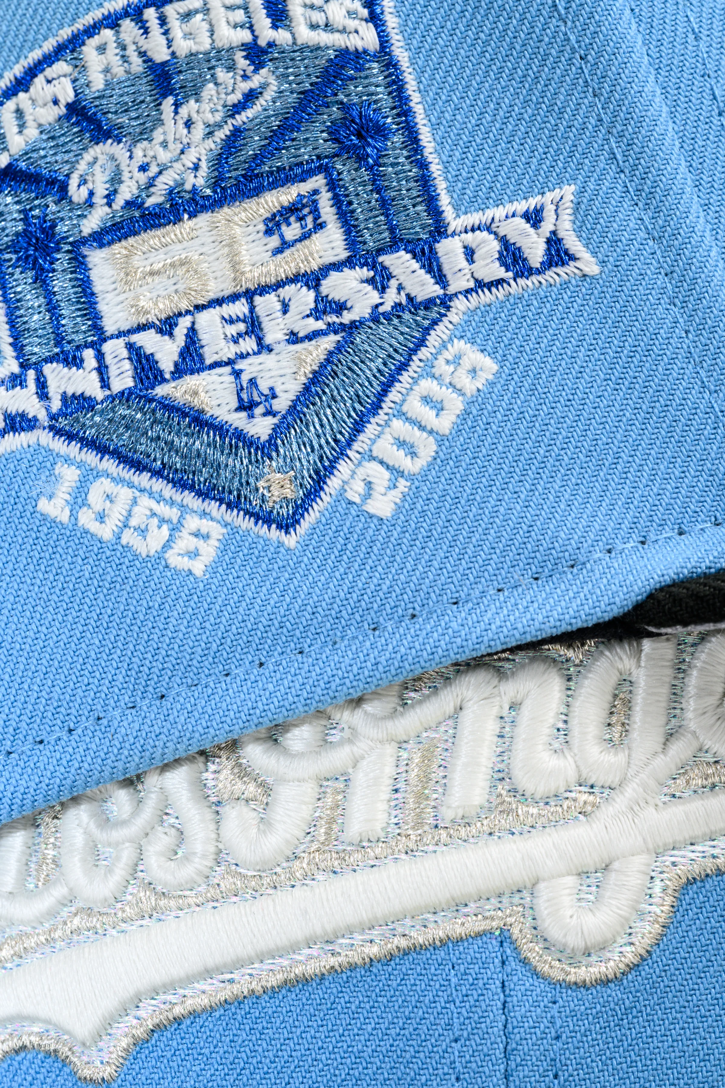 NEW ERA "BOY” LOS ANGELES DODGERS FITTED HAT (SKY BLUE/BLACK) - Image 9