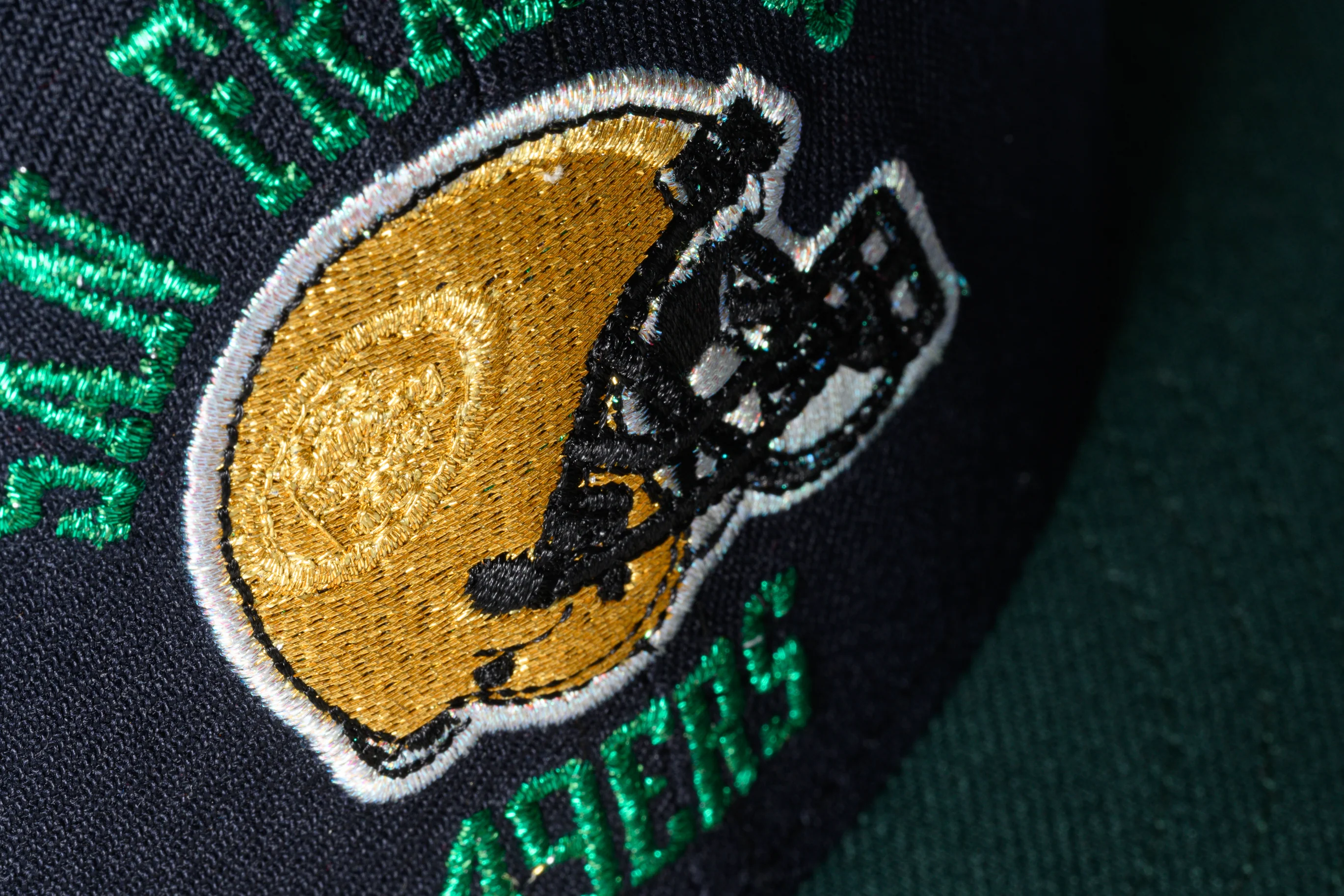 NEW ERA "JOE" SAN FRANCISCO 49ERS FITTED HAT (NAVY/DARK GREEN) - Image 5