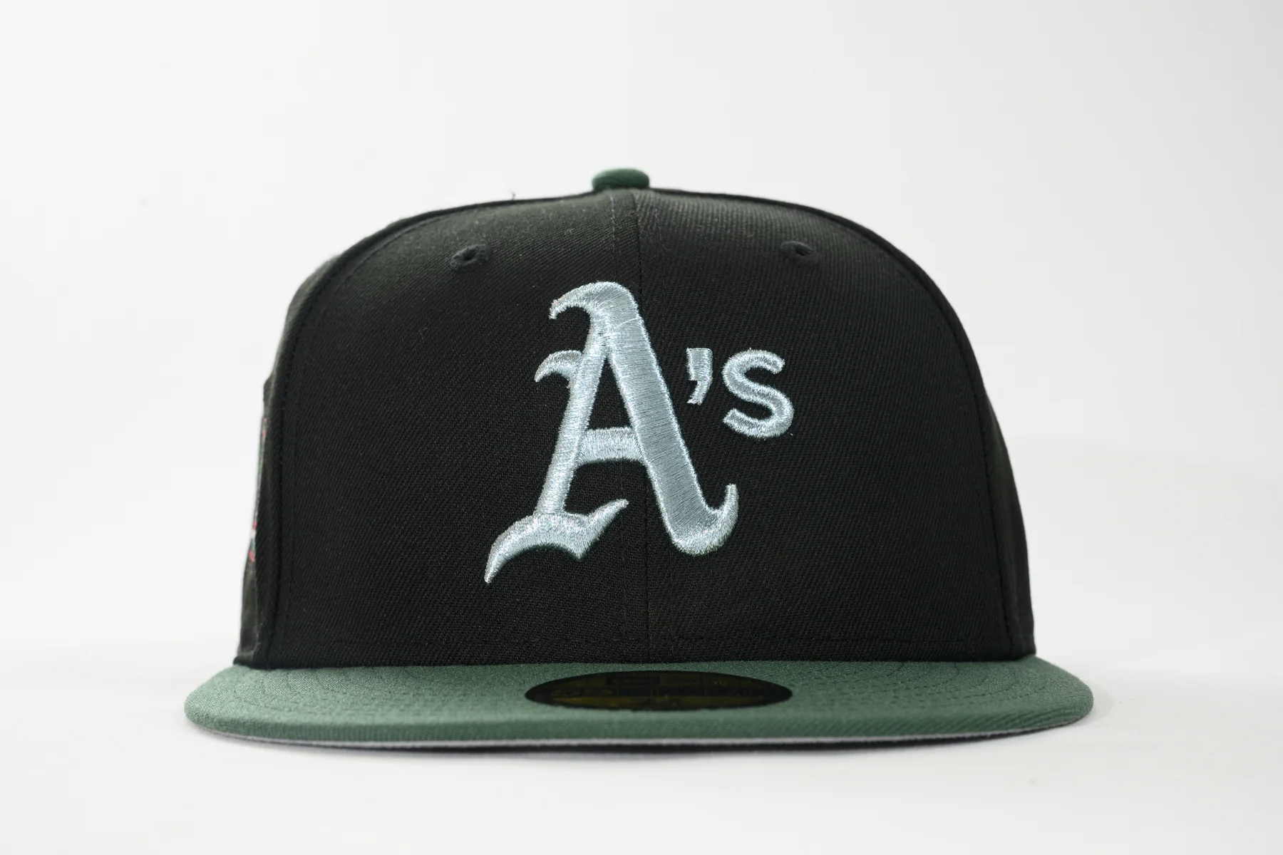 NEW ERA "HOOK MITCHELL" OAKLAND A'S FITTED HAT (BLACK/DARK GREEN) - Image 8