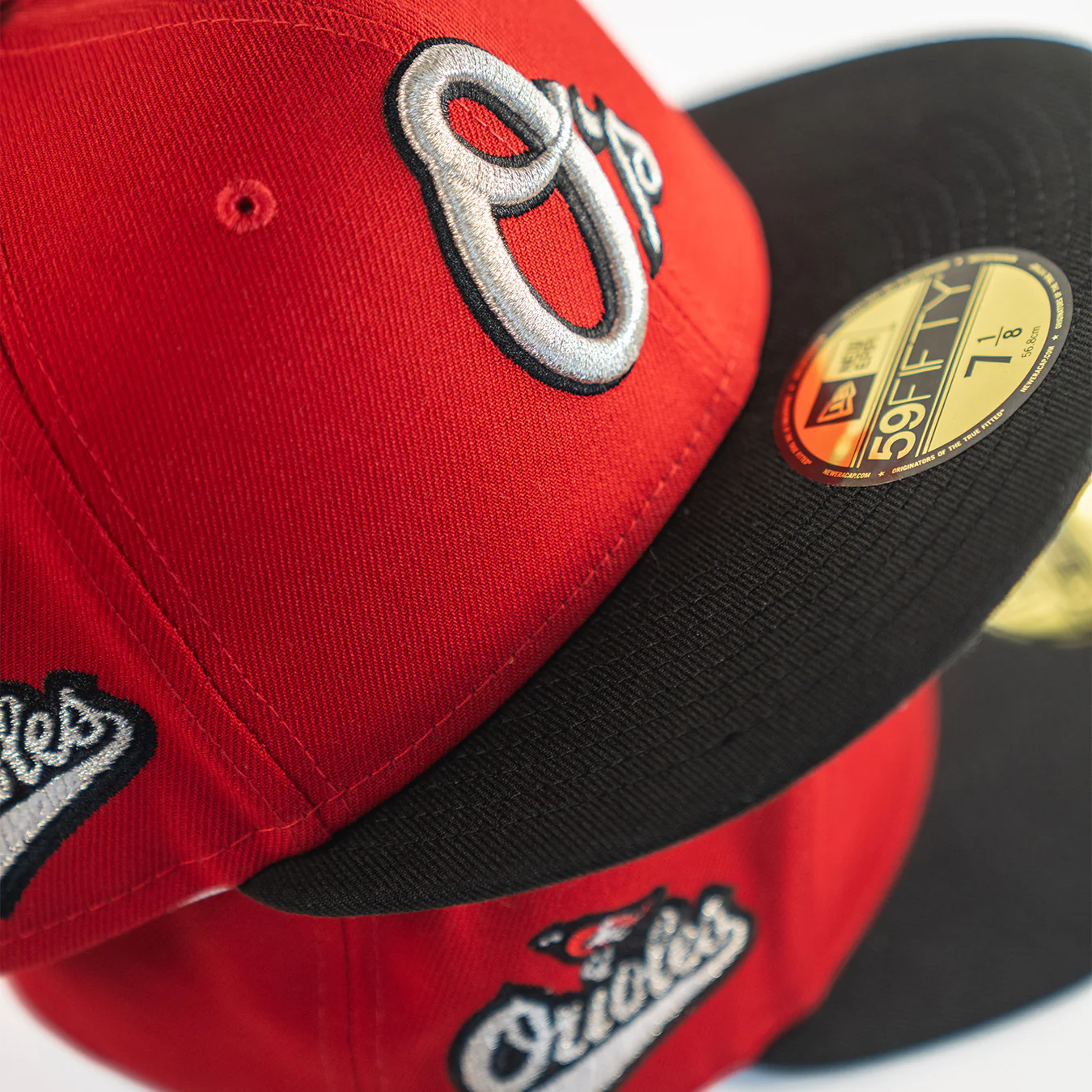 NEW ERA "LETTERMAN" BALTIMORE ORIOLES FITTED HAT (RED/BLACK/METALLIC SILVER) (SIZE 7 1/4, 7 3/8 & 7 5/8) - Image 4