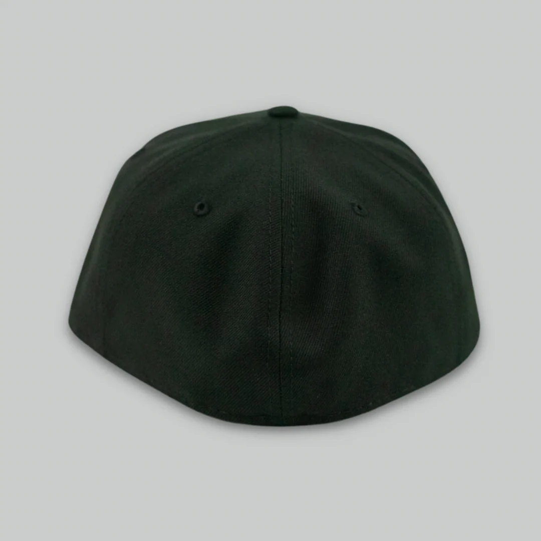 NEW ERA "LOOTERS" LAS VEGAS RAIDERS FITTED HAT (BLACK/METALLIC SILVER) - SIZE 7 3/8 - Image 4