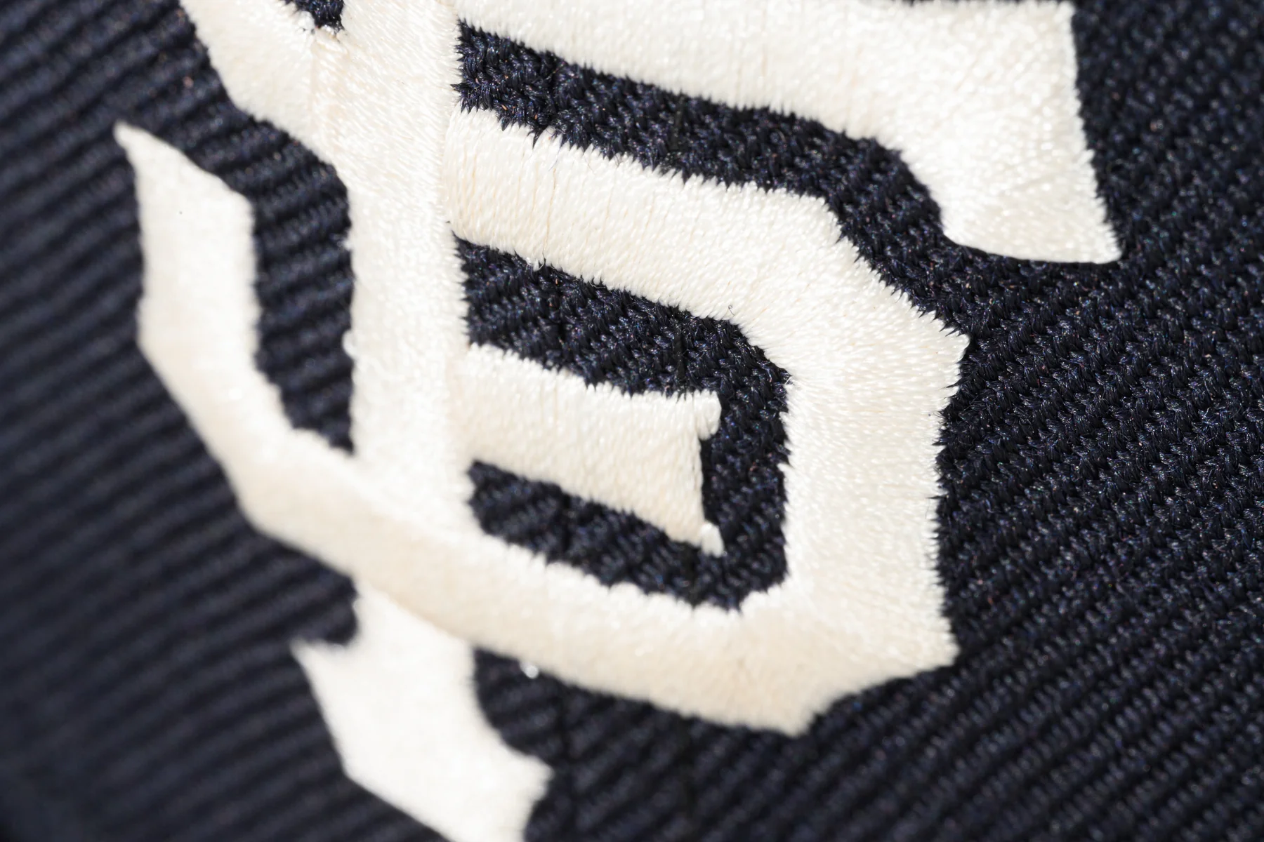 NEW ERA "LOU SEAL" SF GIANTS FITTED HAT (NAVY/WOOL) - Image 6