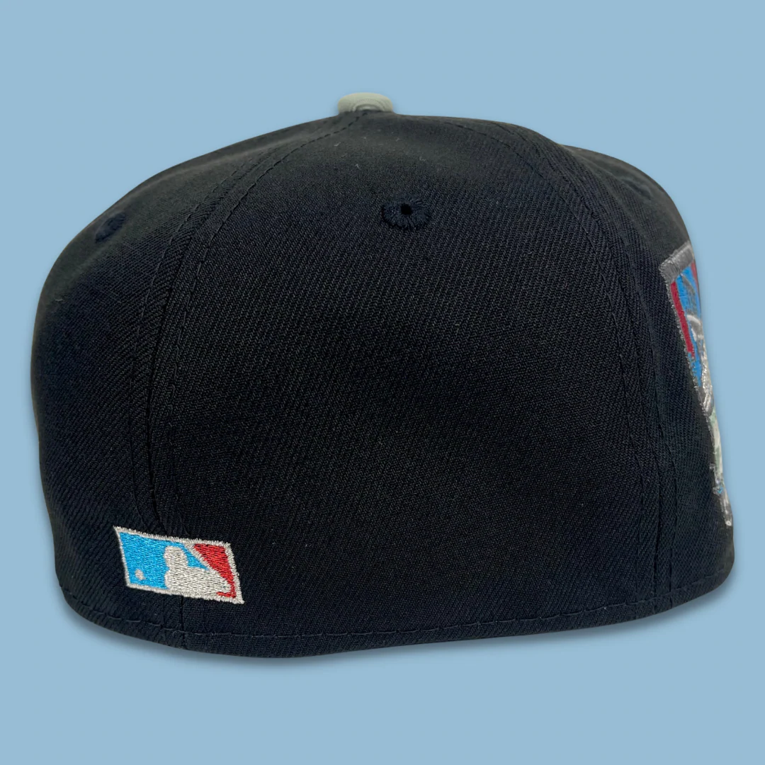 NEW ERA "LIQUID SWORDS" SAN FRANCISCO GIANTS FITTED HAT (BLACK/EVEREST GREEN) - Image 2
