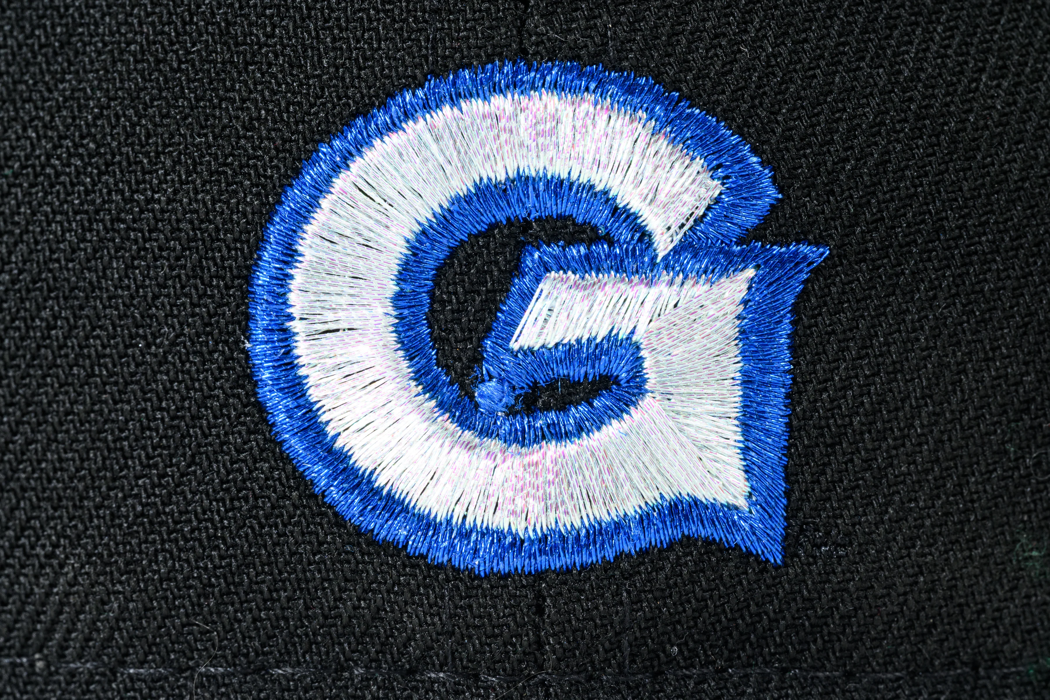 NEW ERA "MATILDA" GEORGETOWN HOYAS FITTED HAT (BLACK/NAVY/RED) - Image 3