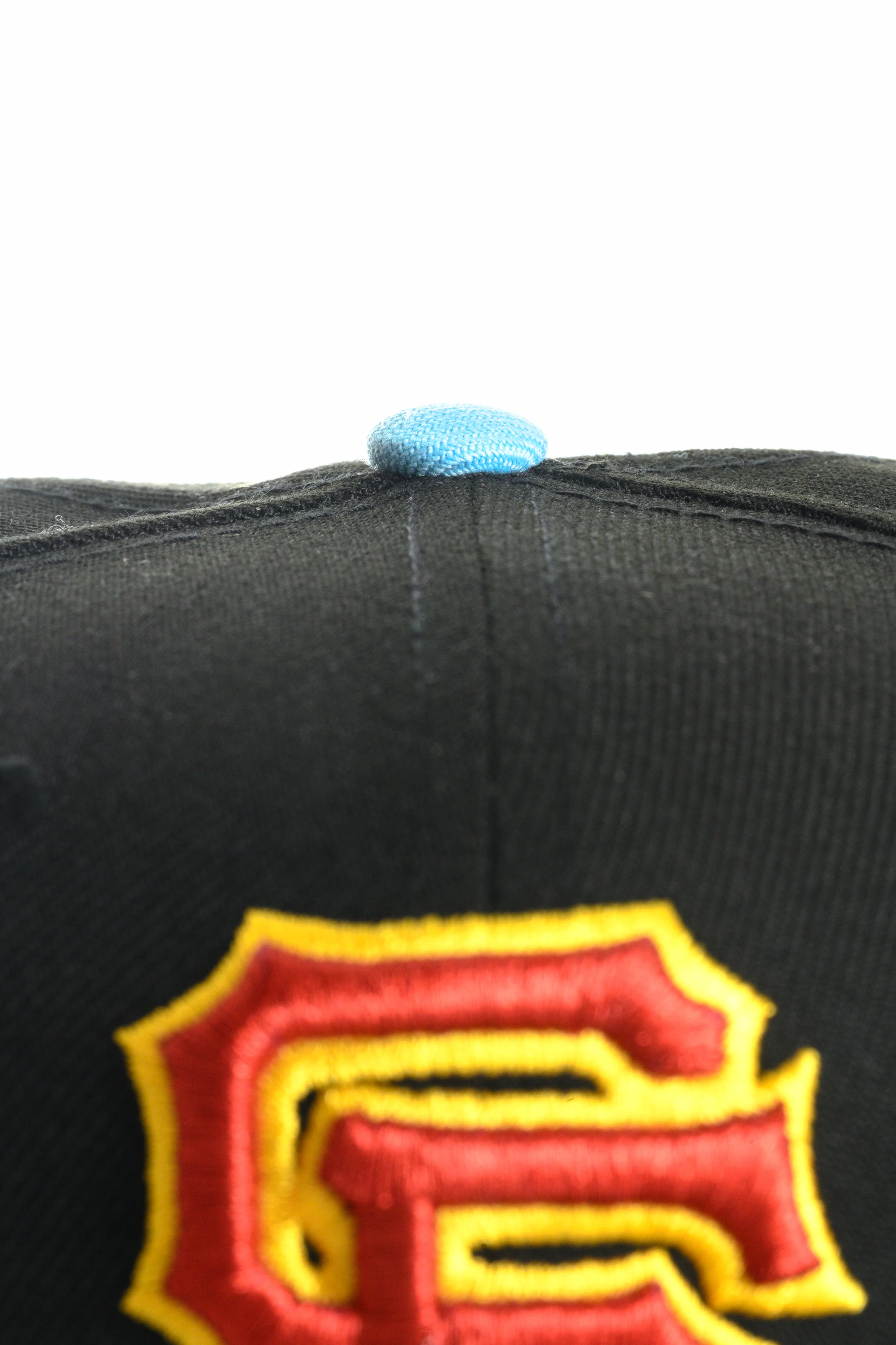 NEW ERA "MAZINGER" SAN FRANCISCO GIANTS FITTED HAT (BLACK/NAVY/LIGHT BLUE) - Image 6